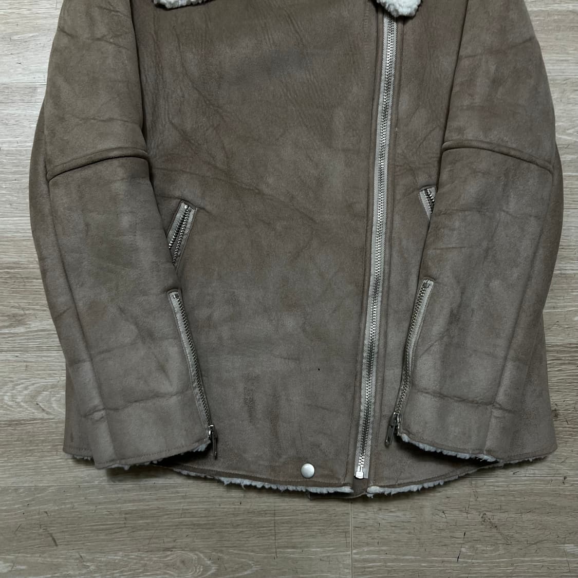 BRUNI 브루니 양털 스웨이드 무스탕 자켓 [베이지] M/95 상품이미지3