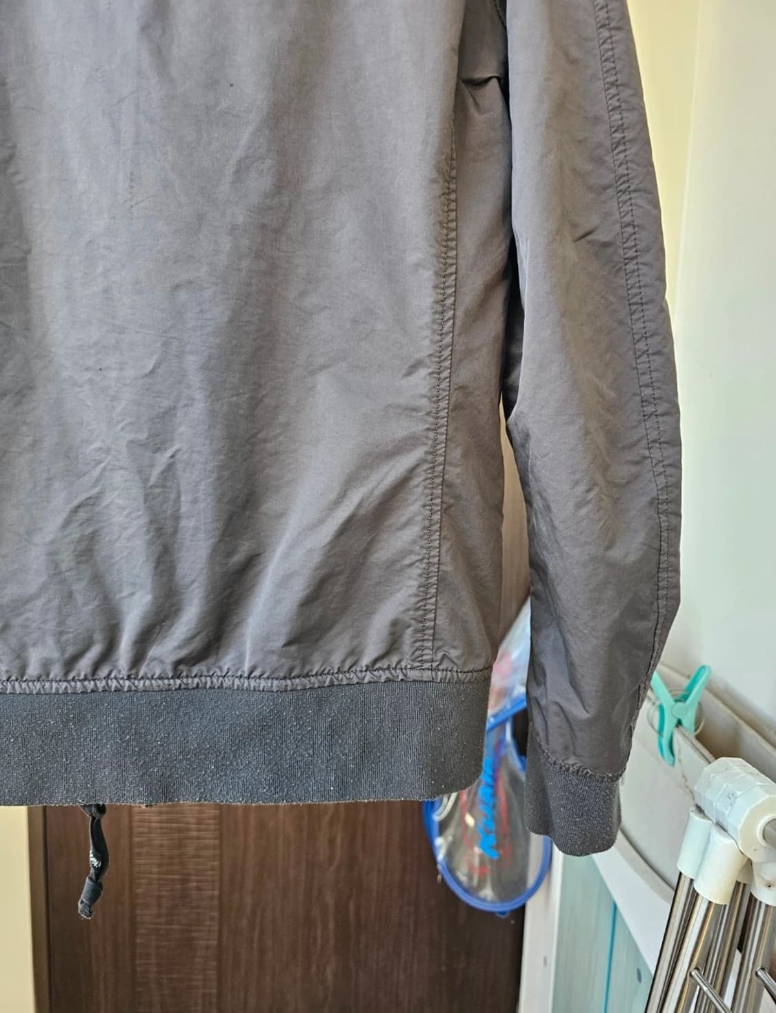 씨피 정품 CP컴퍼니 봄버형태 자켓 105 팔아요 상품이미지7