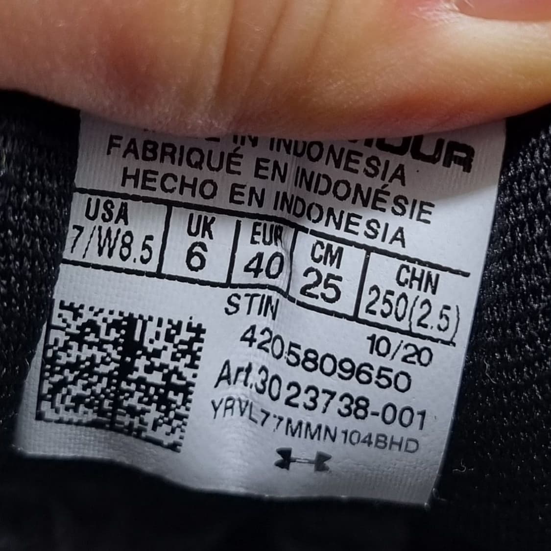 언더아머 스펀3 블랙 농구화 250. 상품이미지6