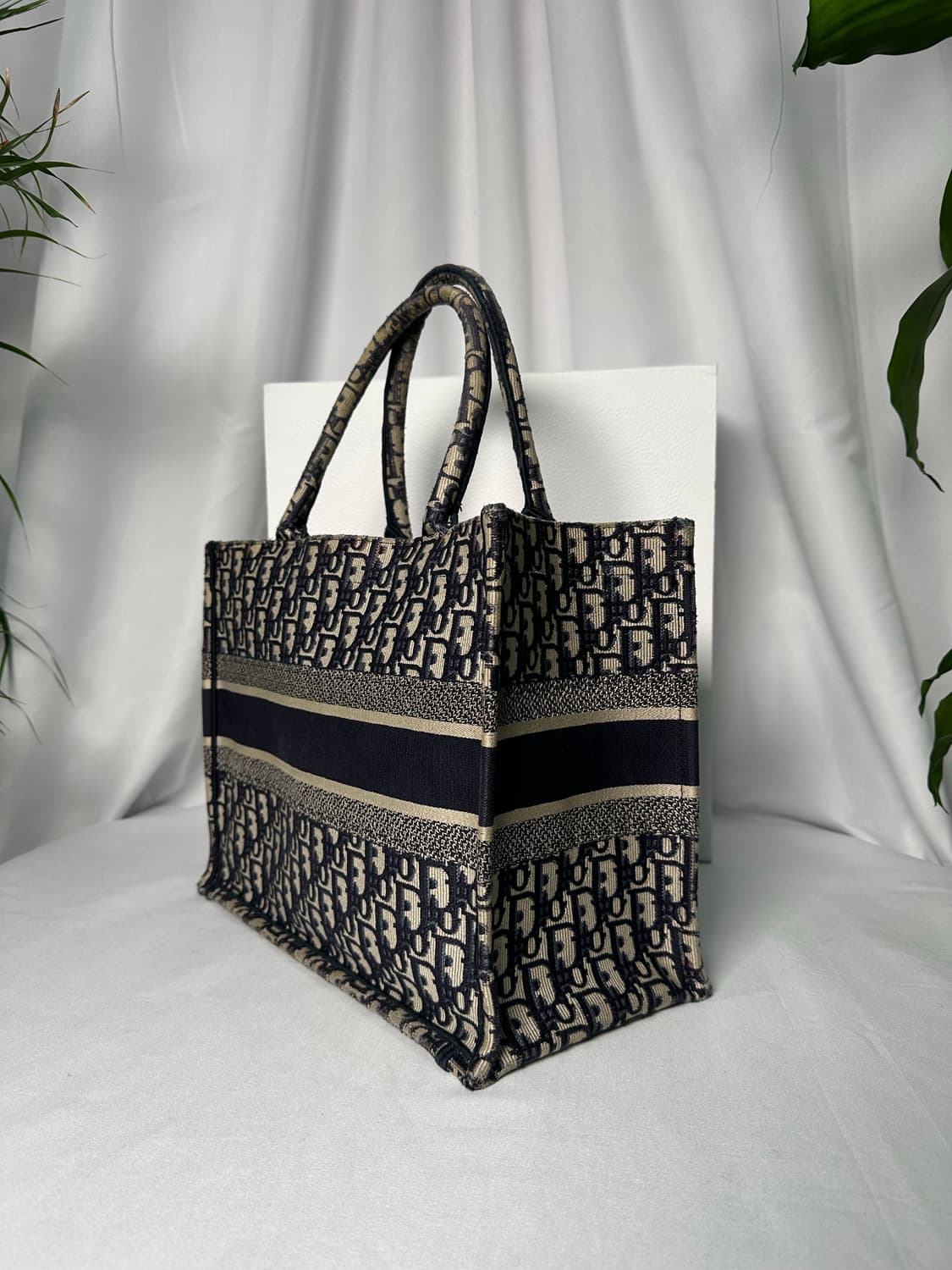 디올 오블리크 북토트 미디움  상품이미지6