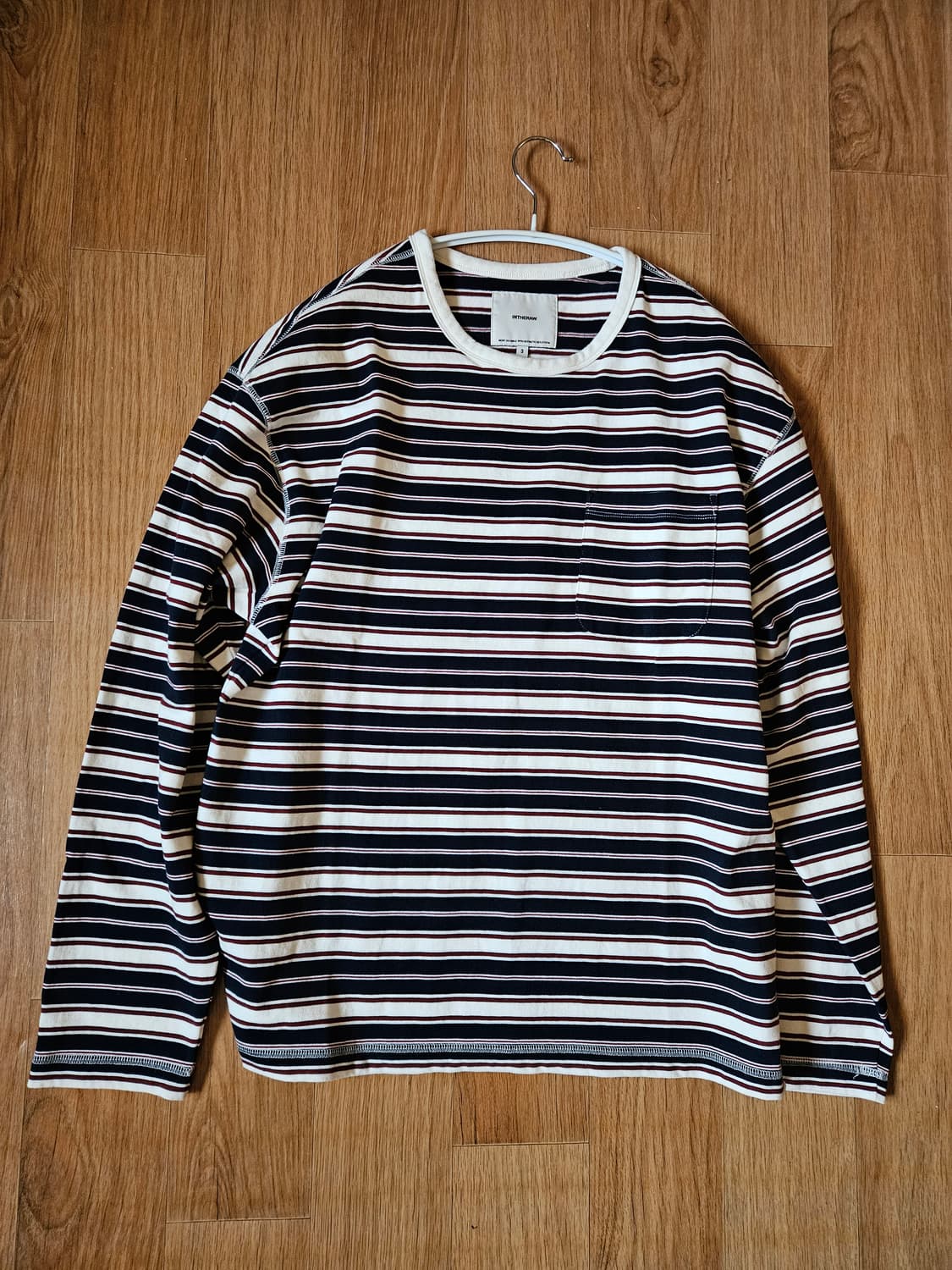 인더로우 스트라이프 롱슬리브 상품이미지1