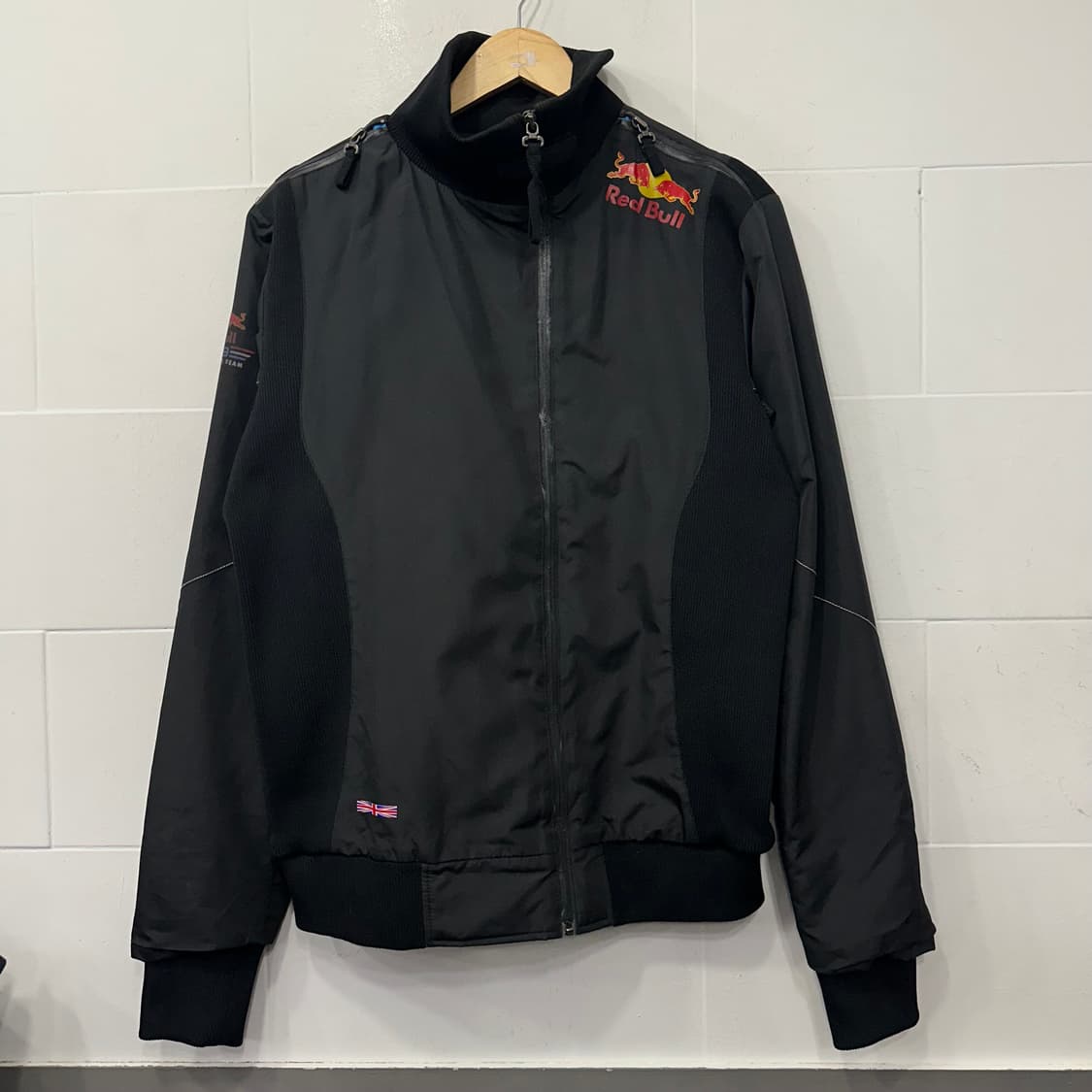 레드불 레이싱 자켓 상품이미지1
