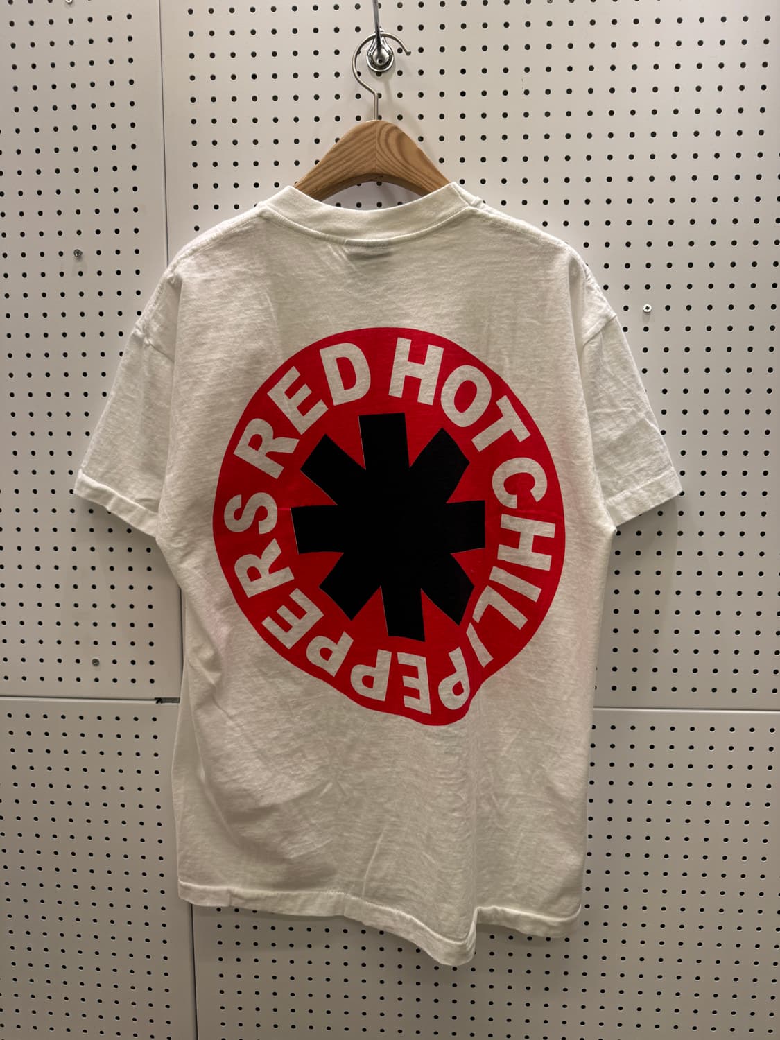 Red Hot Chili Peppers 클래식 로고 그래픽 반팔 티셔츠  상품이미지3