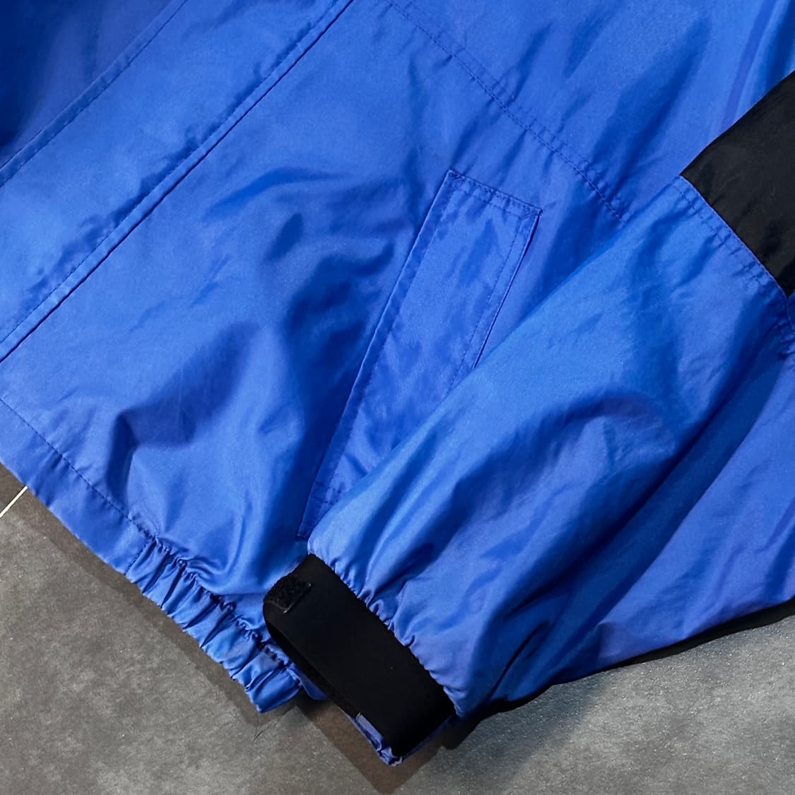 말보루 데드스탁 바람막이 상품이미지3