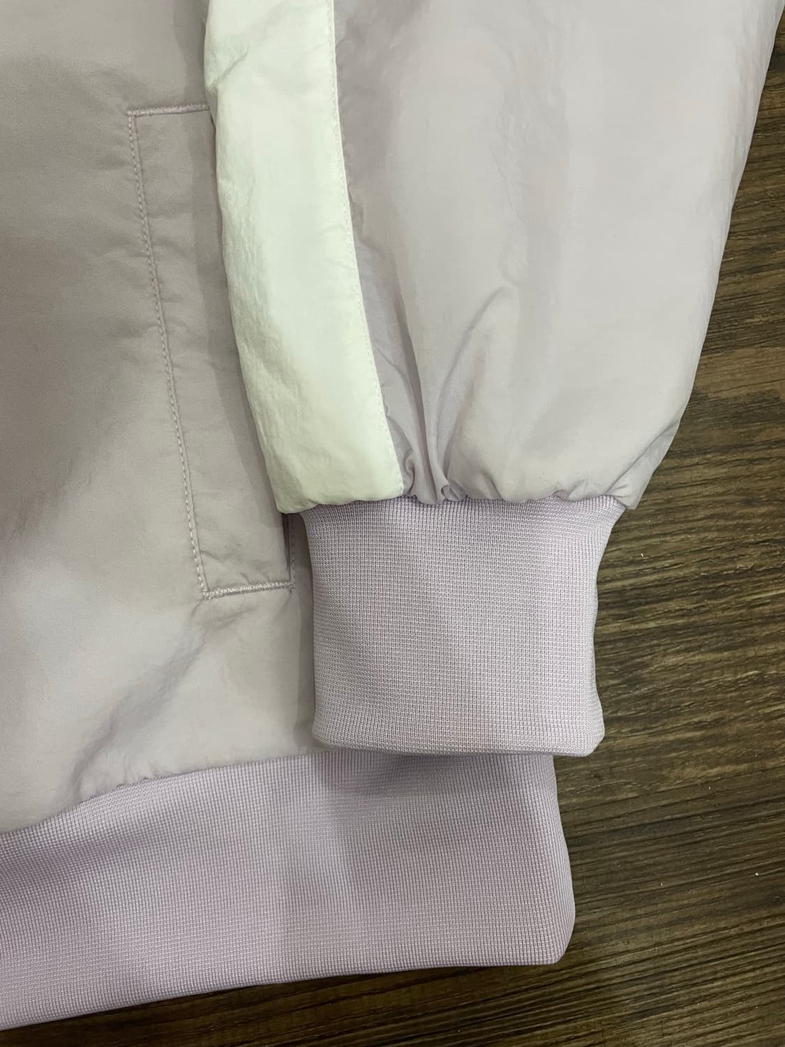 나이키 라일락 팀 봄버 바시티 자켓 상품이미지6