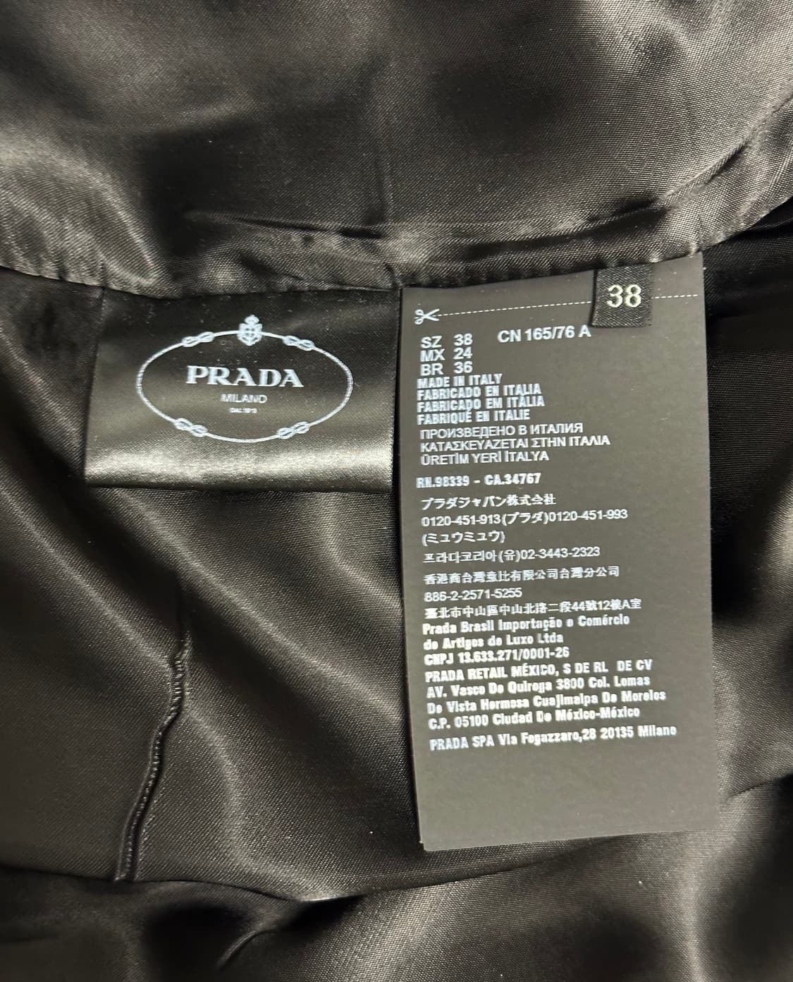 프라다 리나일론 패딩 코트 38(55-66) 새상품 상품이미지2