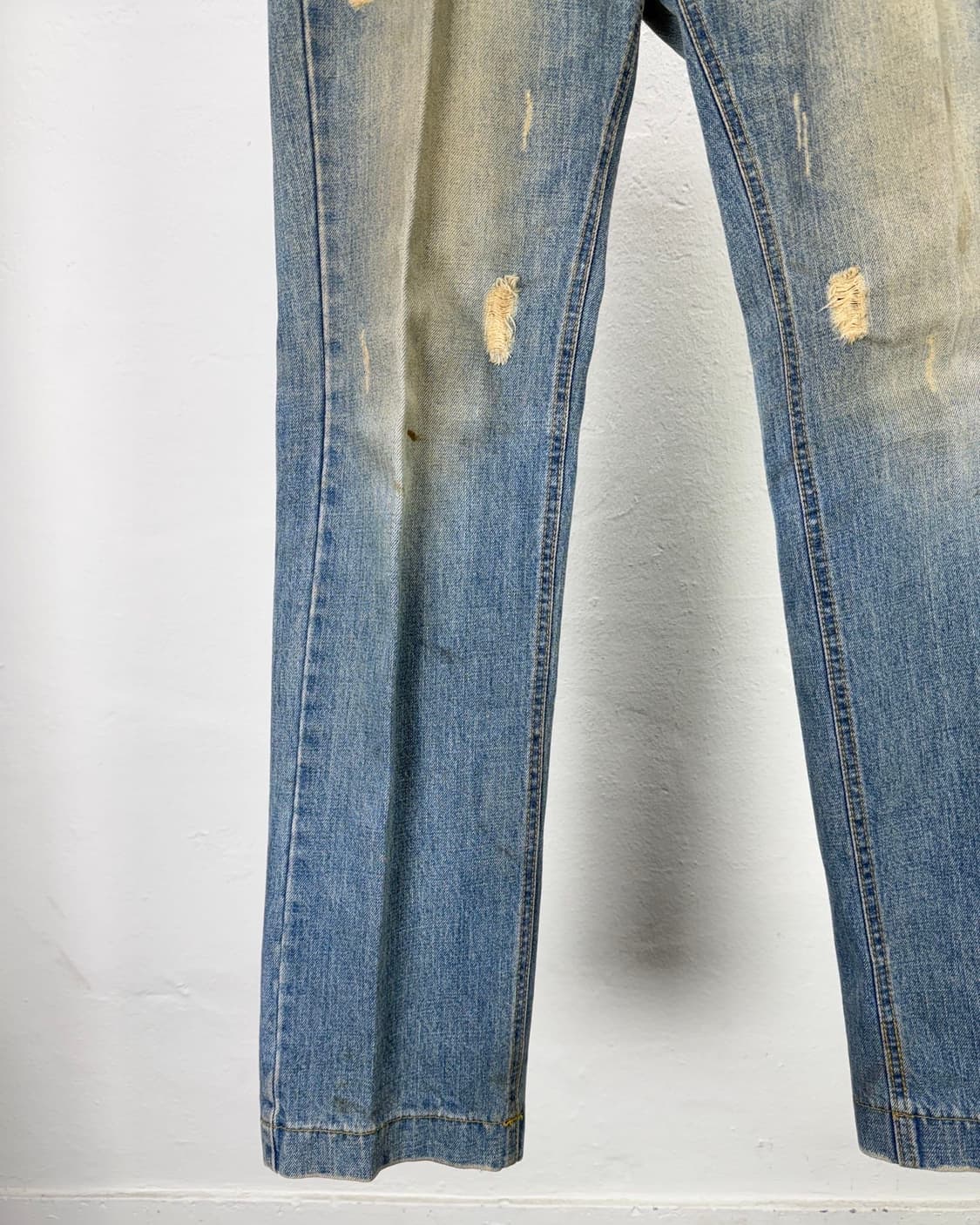 돌체앤가바나 백 플레이트 디스트로이드 그리니 데님 팬츠 상품이미지4