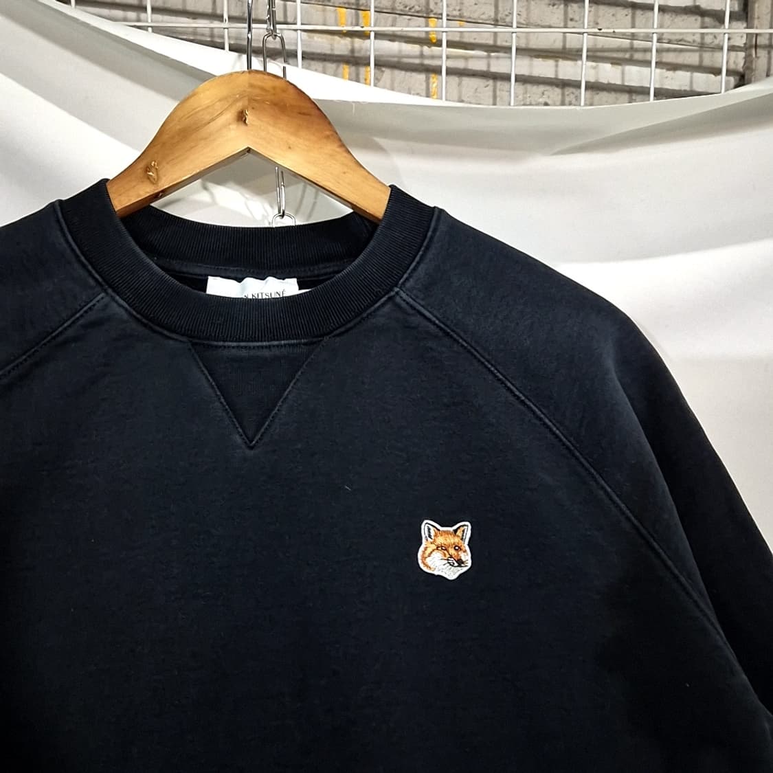 메종키츠네 폭스 헤드 맨투맨 상품이미지2