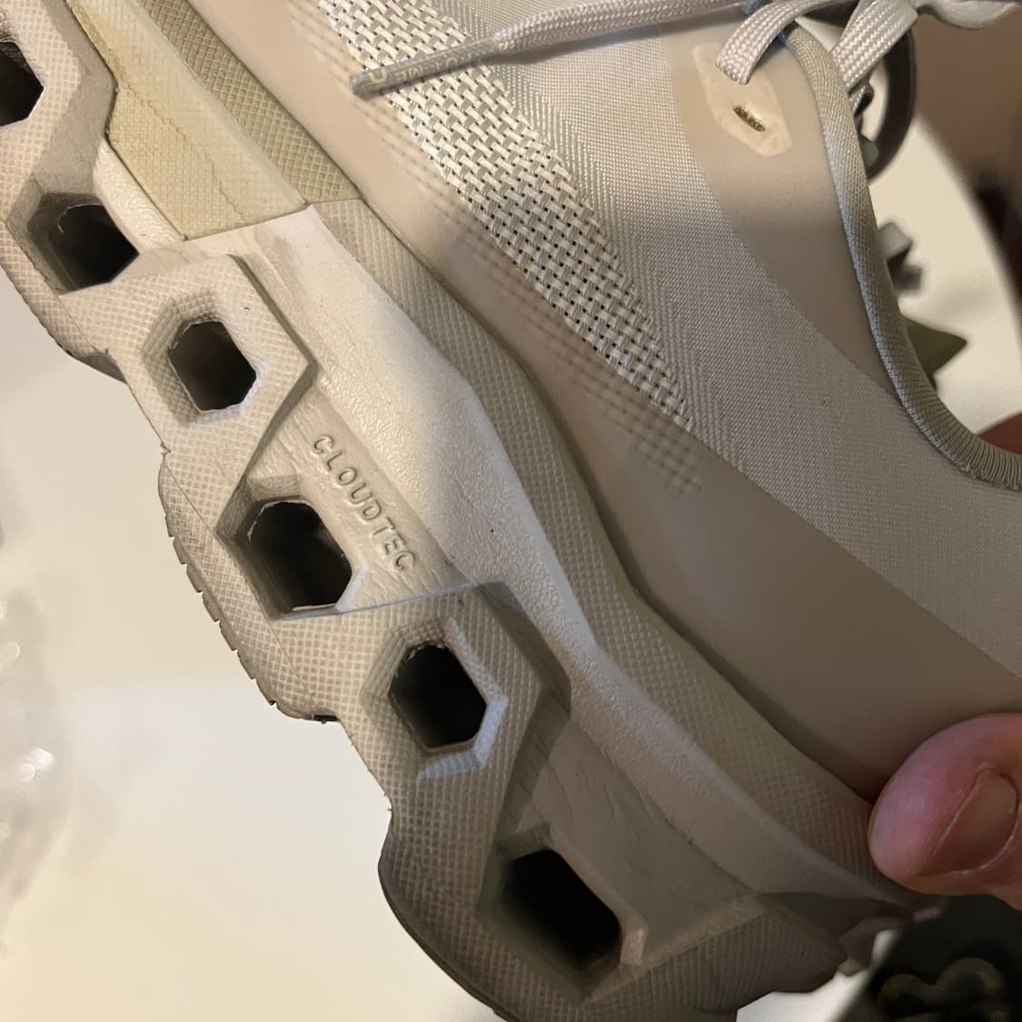 온 러닝 x 포스트 아카이브 팩션 클라우드몬스터 2 상품이미지10