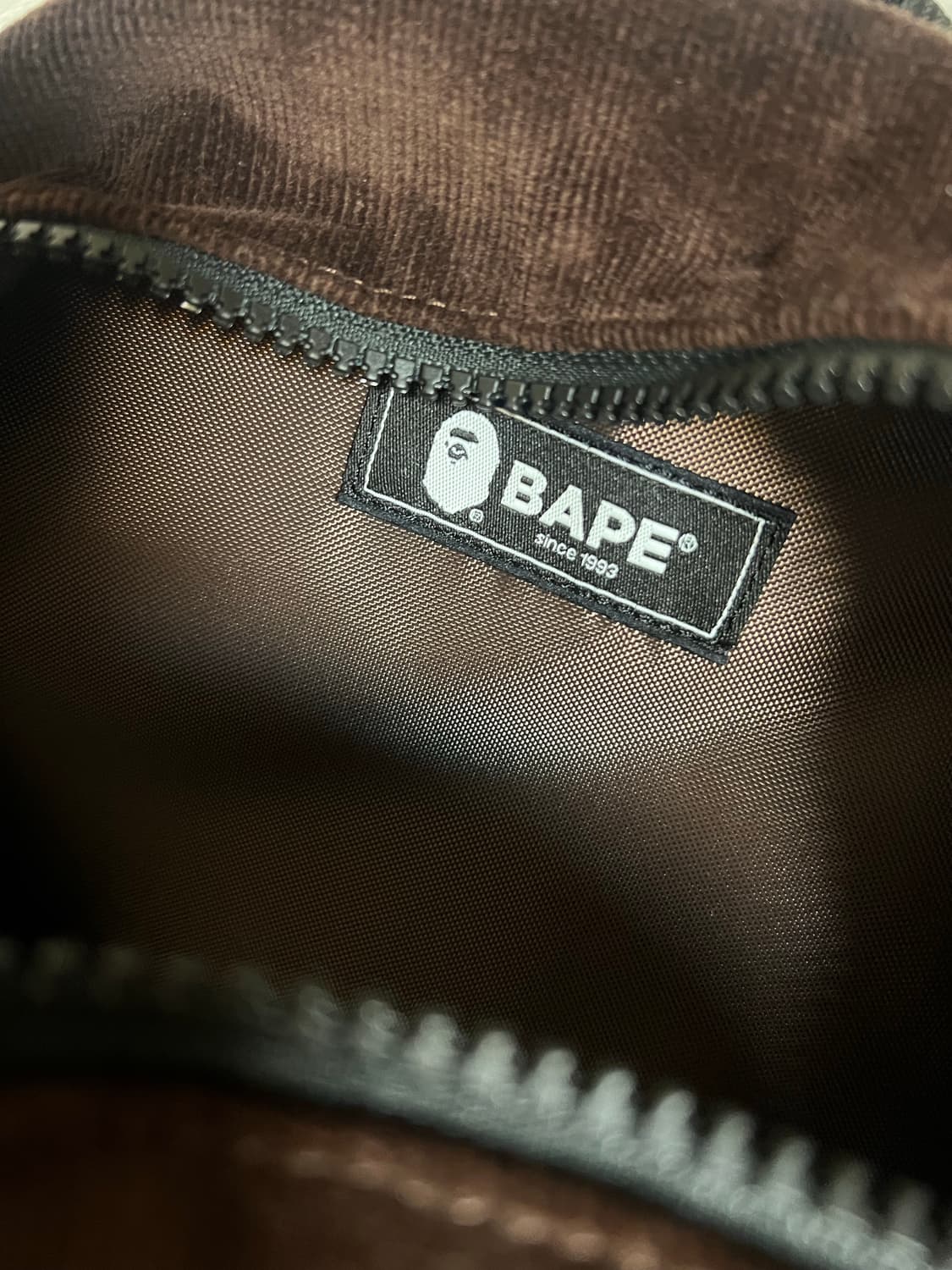 베이프 마일로 가방 백팩 상품이미지4