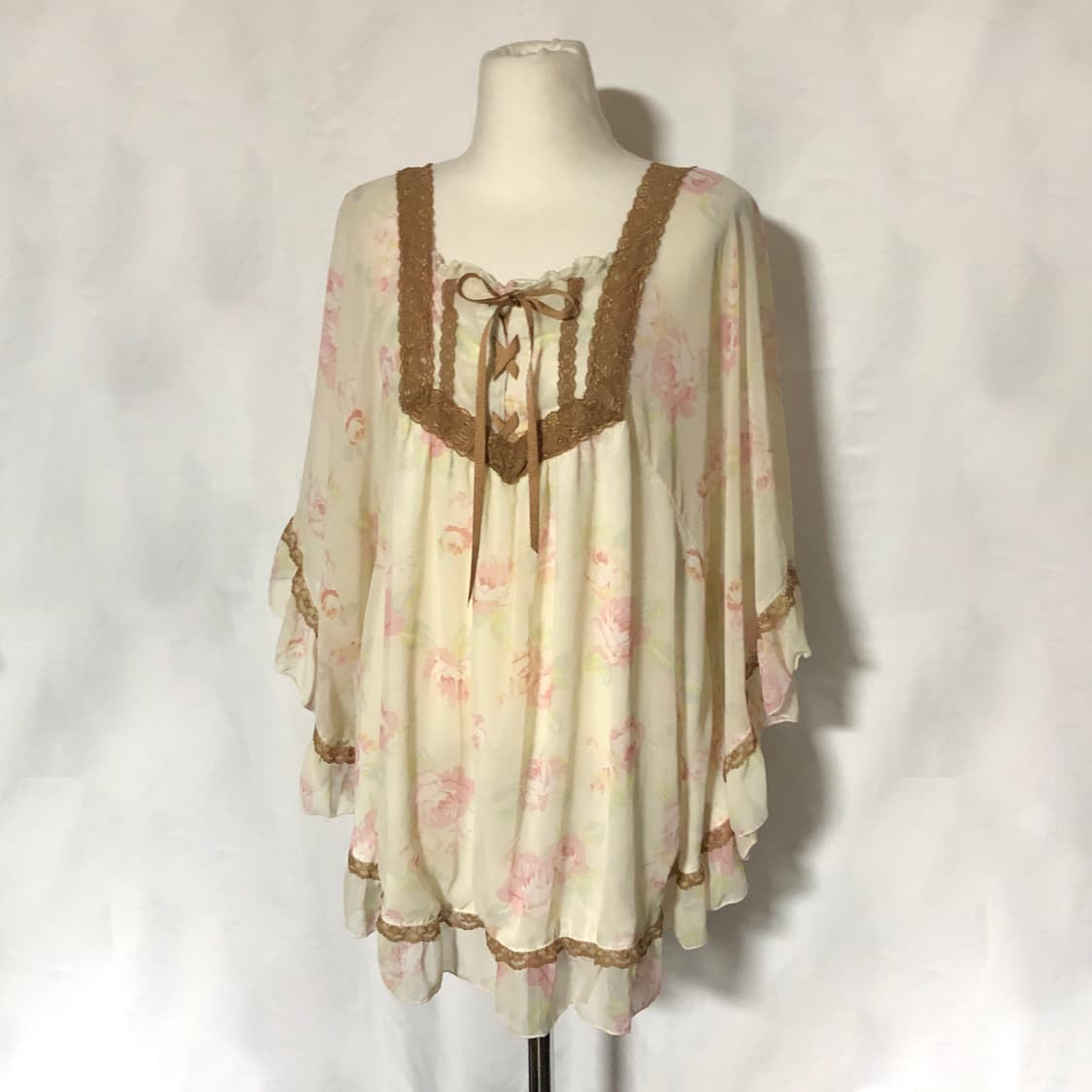 deary 꽃무늬 케이프 블라우스 상품이미지6