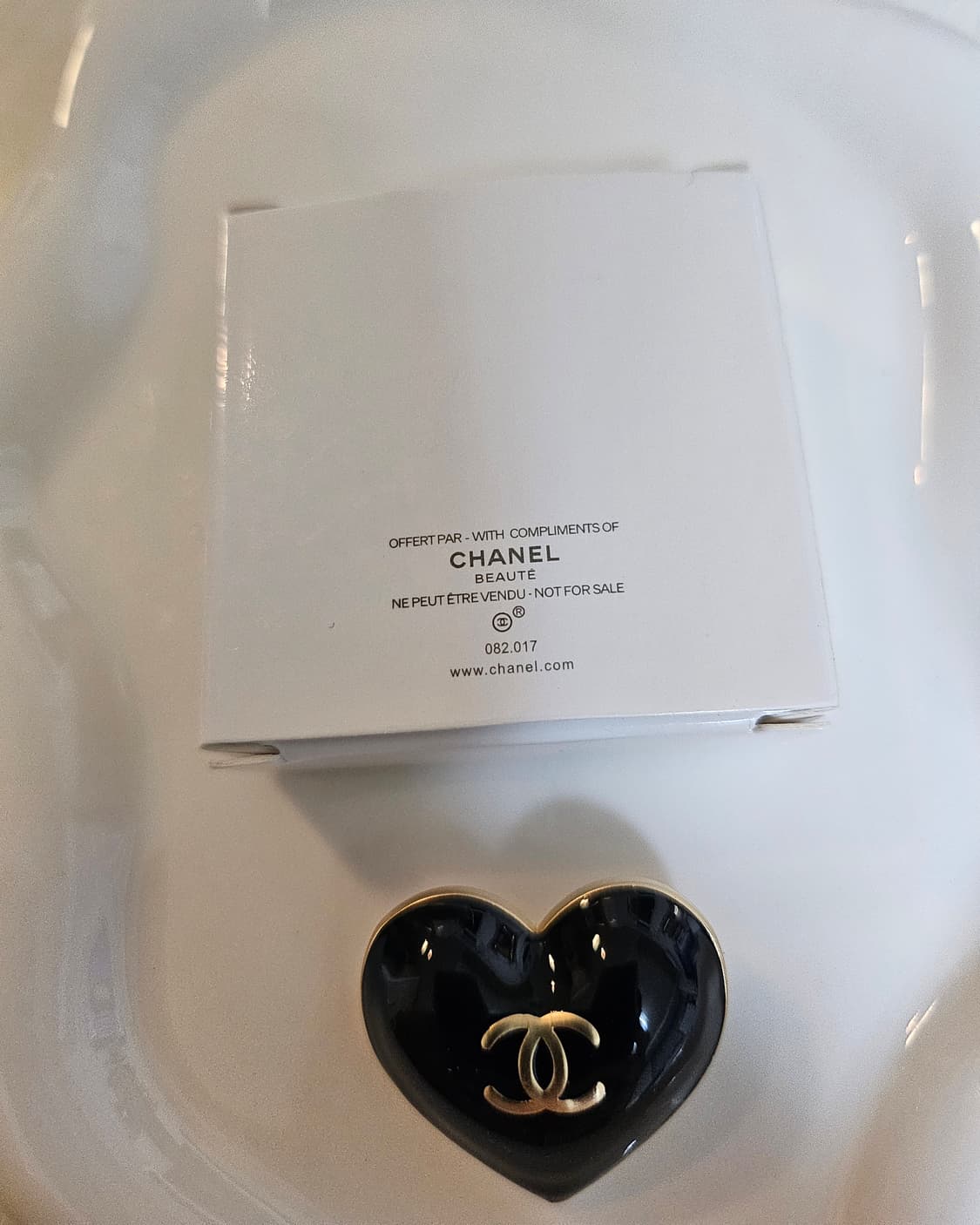 샤넬 하트 리본 클립 상품이미지2