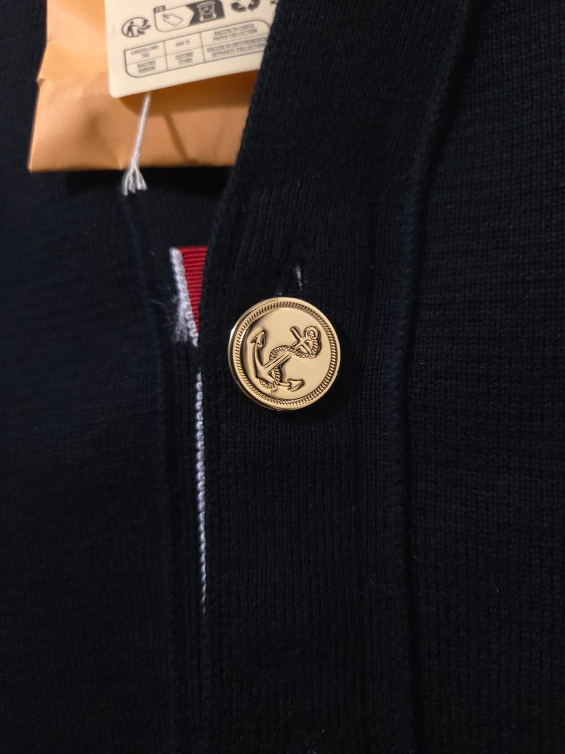 [새상품급, 3] 톰브라운 밀라노스티치 금장 가디건 상품이미지4