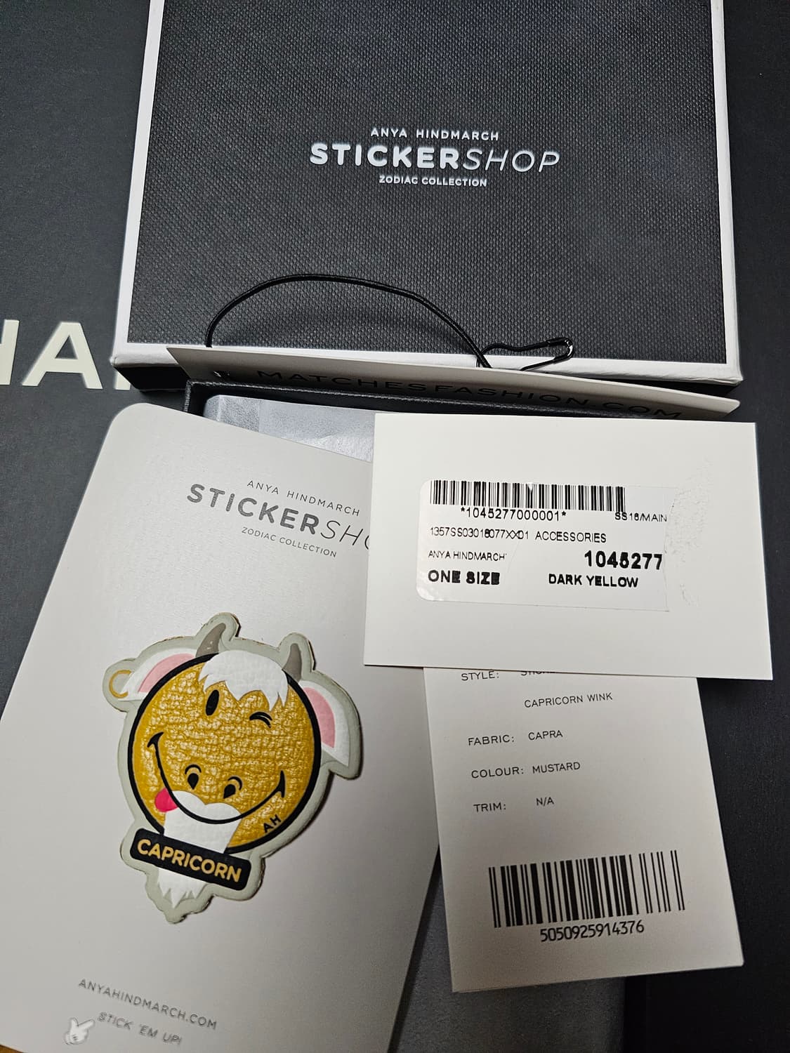 안야힌드마치 별자리 레더스티커 상품이미지2