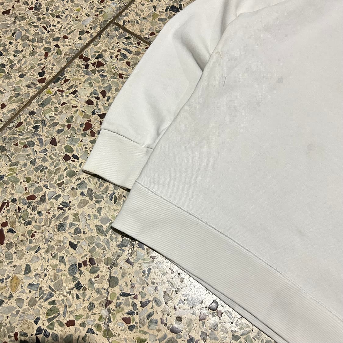 메종키츠네(Maison Kitsune) 화이트 폭스 헤드 맨투맨 상품이미지3