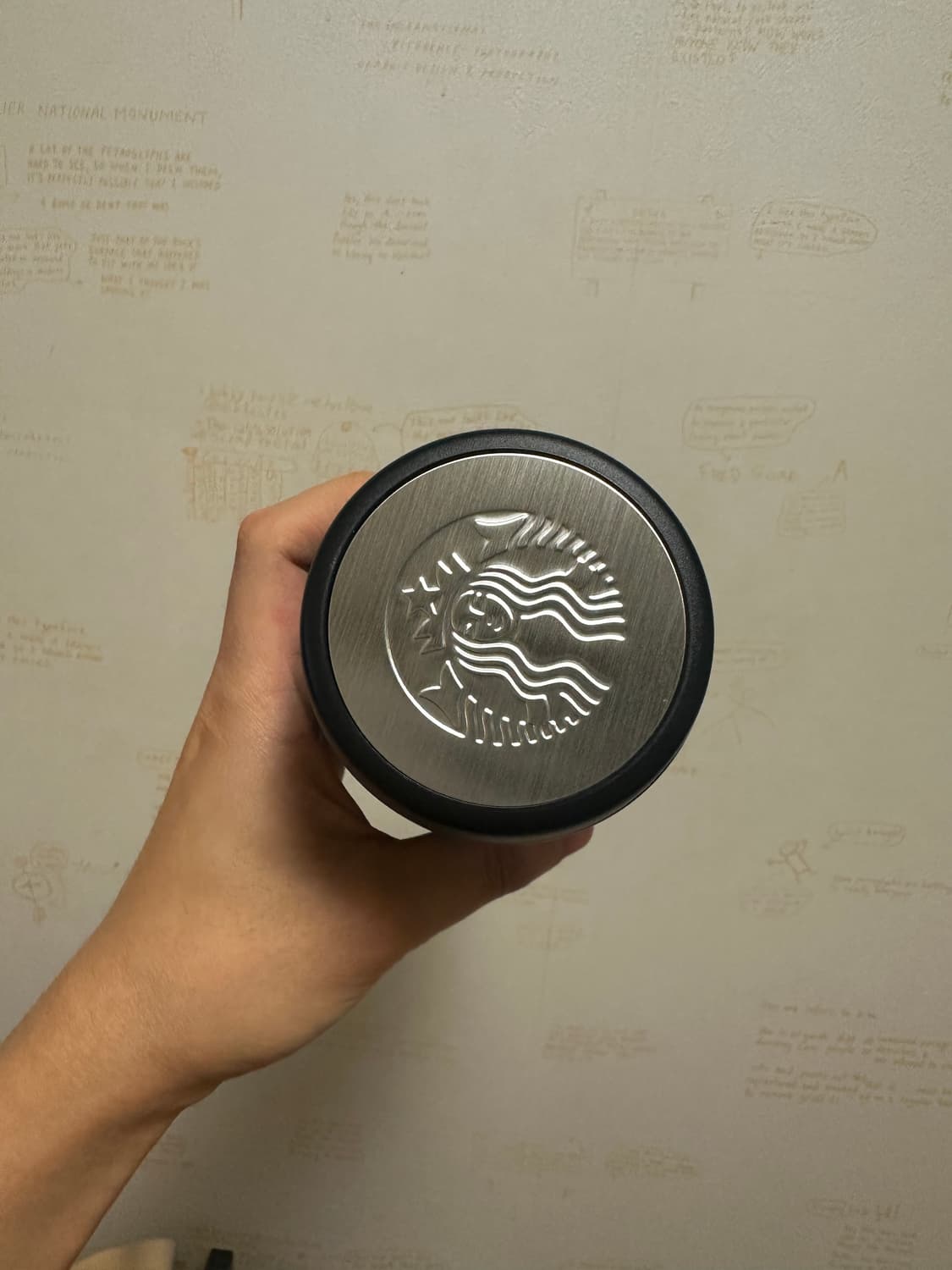 스타벅스 x 프라그먼트 커브드 스테인리스 블랙 보틀 355ml 상품이미지3