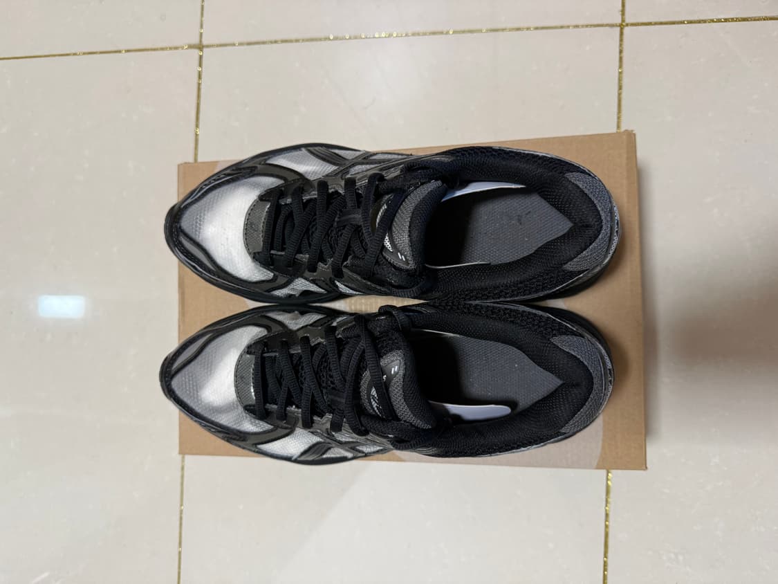 아식스 x 어보브 더 클라우즈 GT-2160 블랙 건메탈 상품이미지4