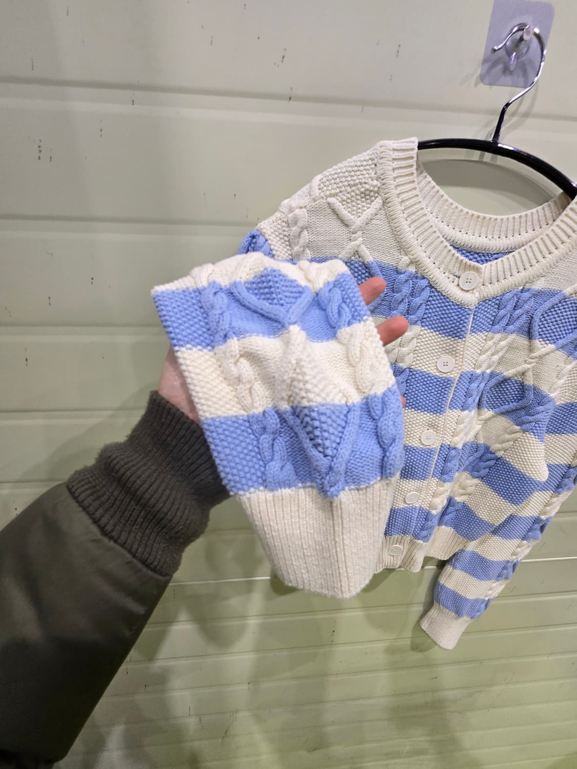 voca  vaca 스트라이프 크롭 니트 가디건 M 상품이미지5