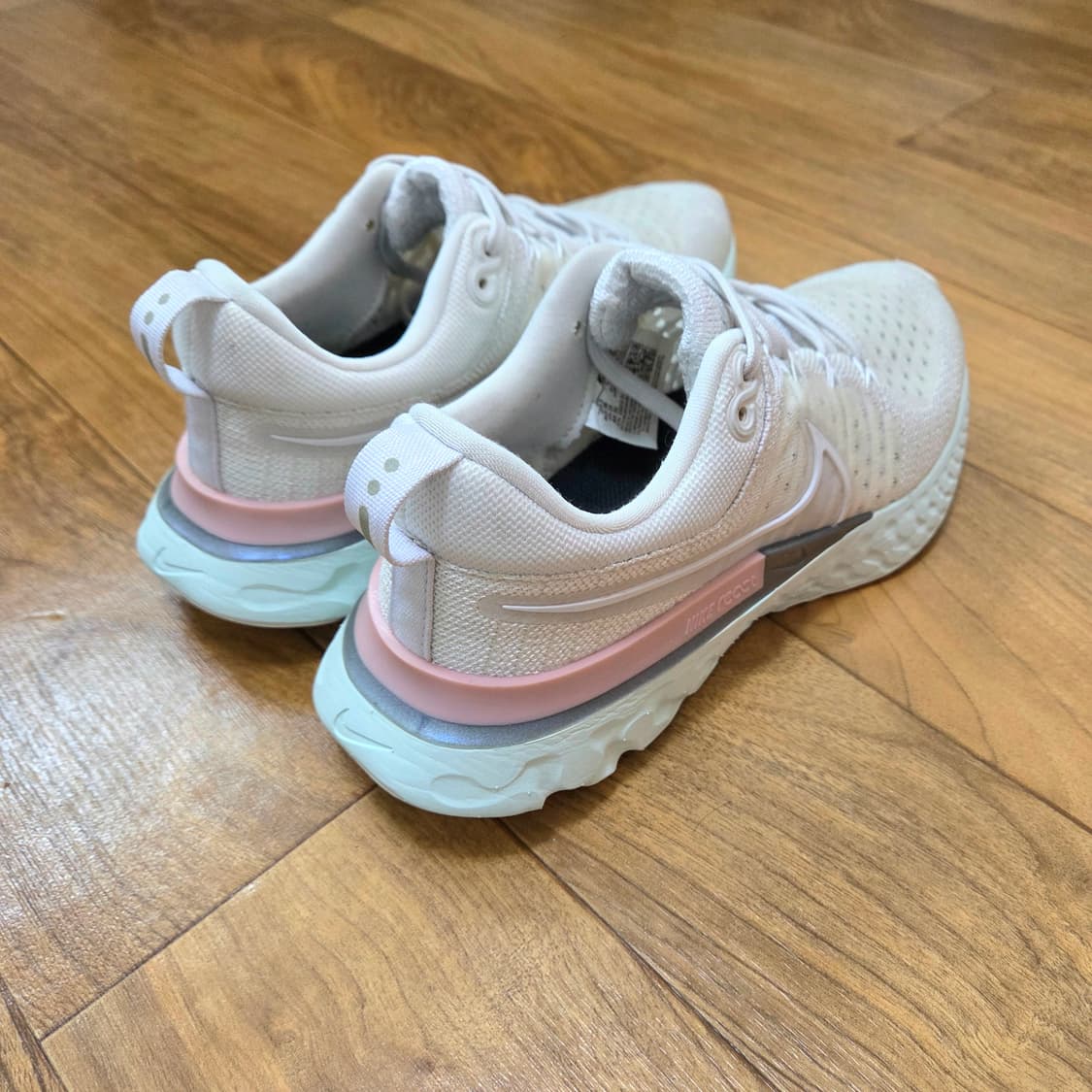 나이키 리액트 인피니티 런 플라이니트 상품이미지4