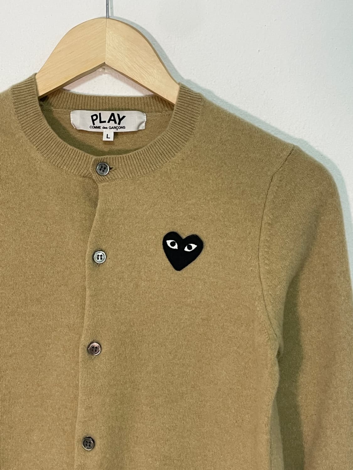 꼼데가르송 샌드베이지 블랙와펜 가디건  상품이미지4