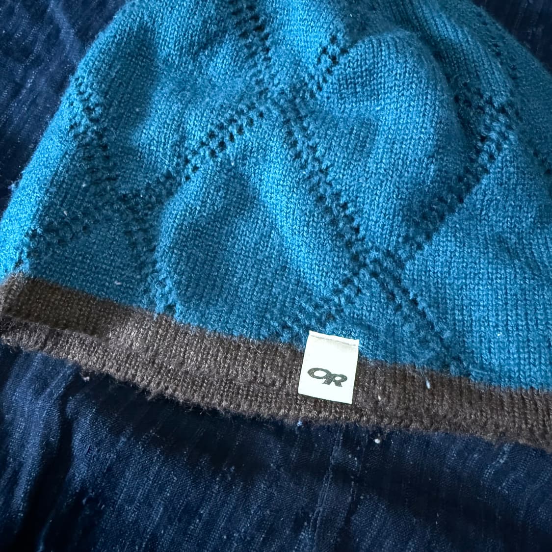 아웃도어 리서치 아크릴 니트 비니 상품이미지2