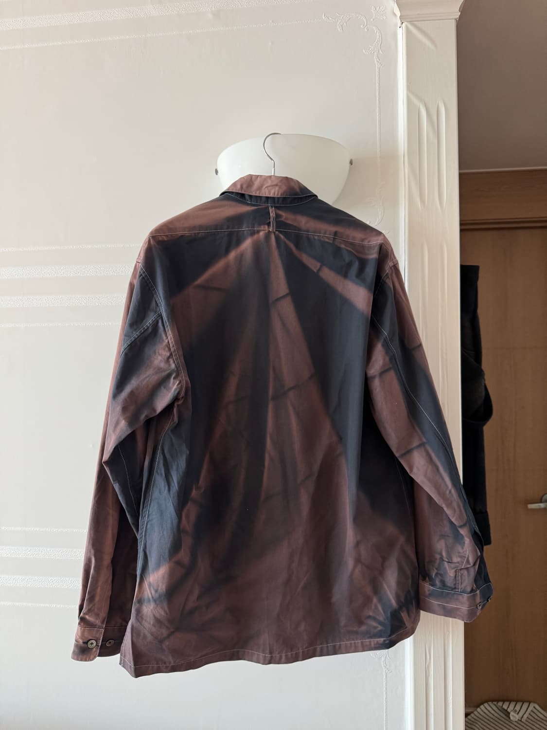 지용킴 22AW 셔츠 네이비 상품이미지2