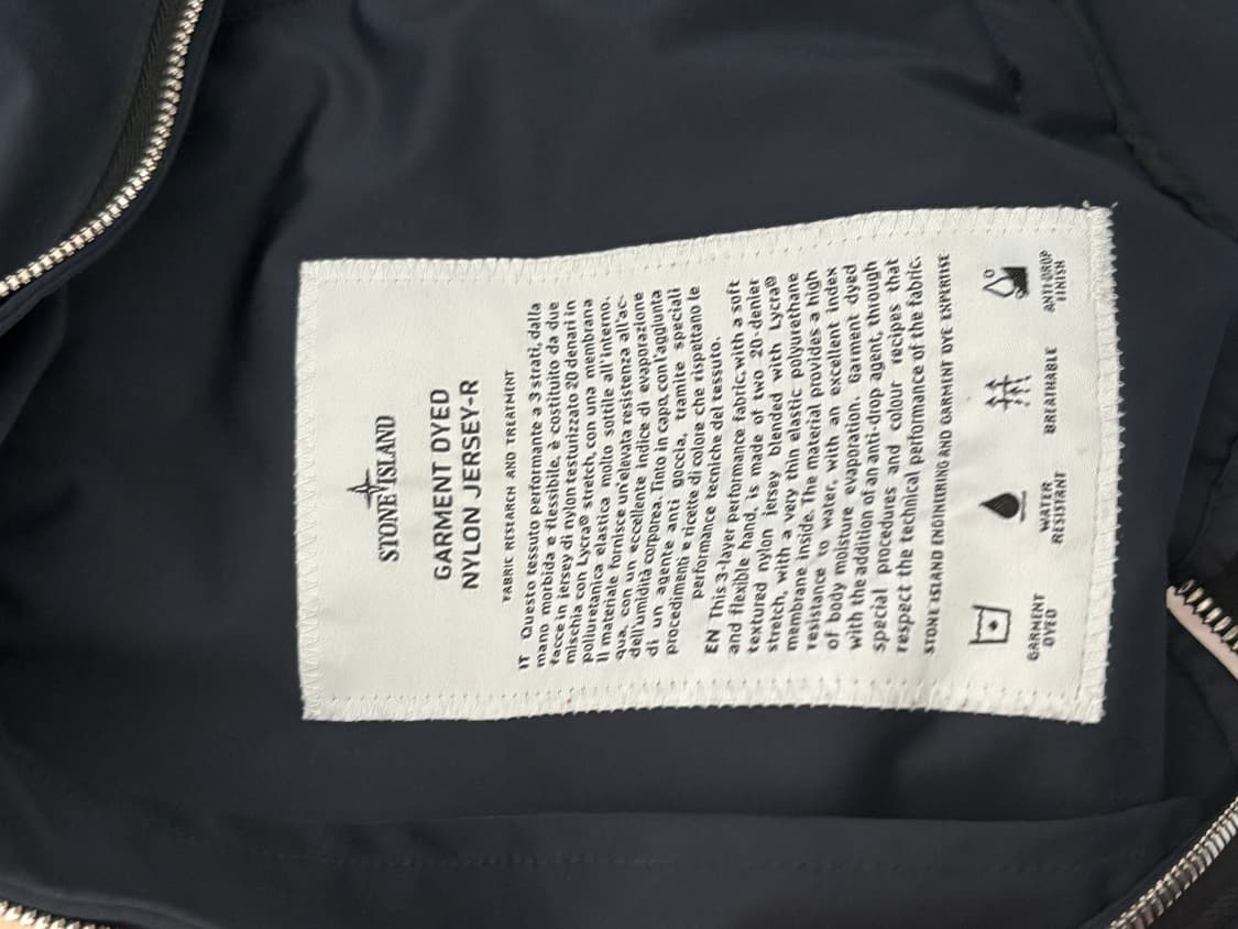 스톤아일랜드 바람막이 상품이미지3