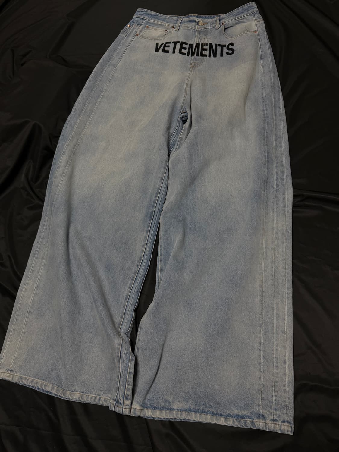 베트멍 로고 자수 배기진 블루 데님팬츠 상품이미지1