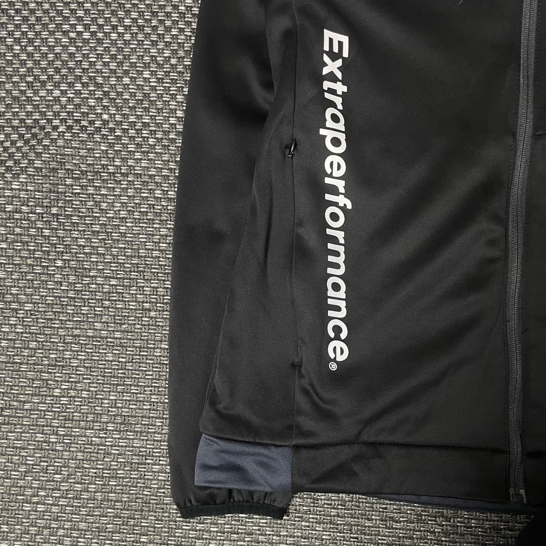 EXR 빅로고 블랙 기모 트랙 집업 95 상품이미지4