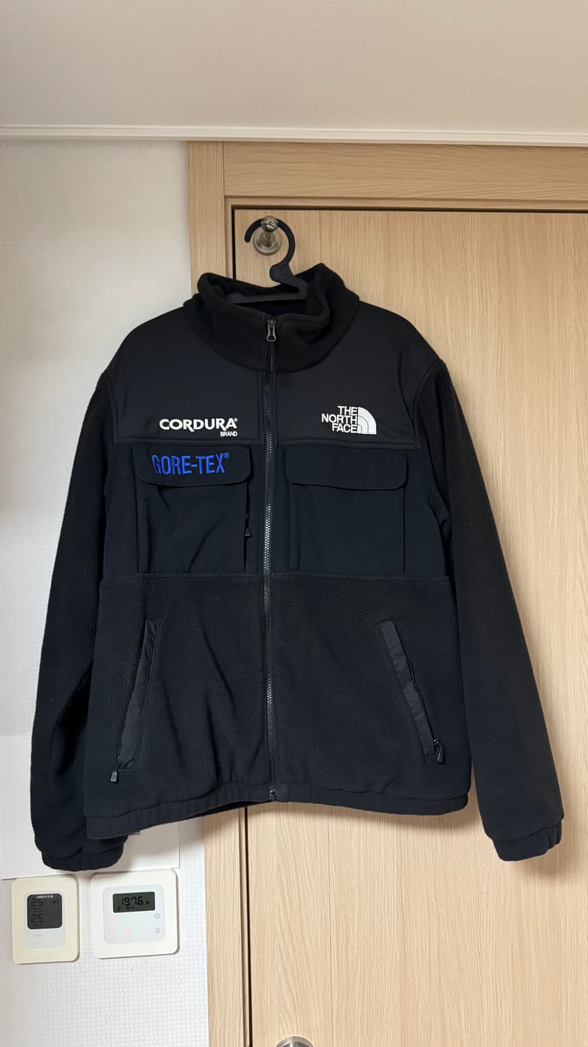 슈프림 x 노스페이스 익스페디션 플리스 자켓 블랙 색상 L 상품이미지1