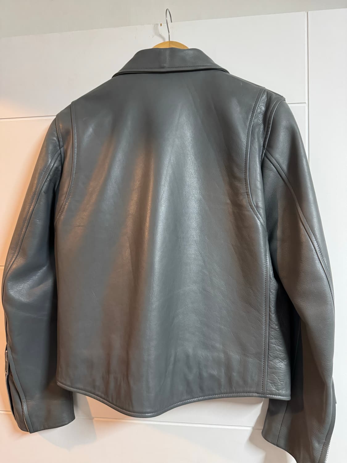 산드로 100% 카프스킨 라이더 자켓 상품이미지3