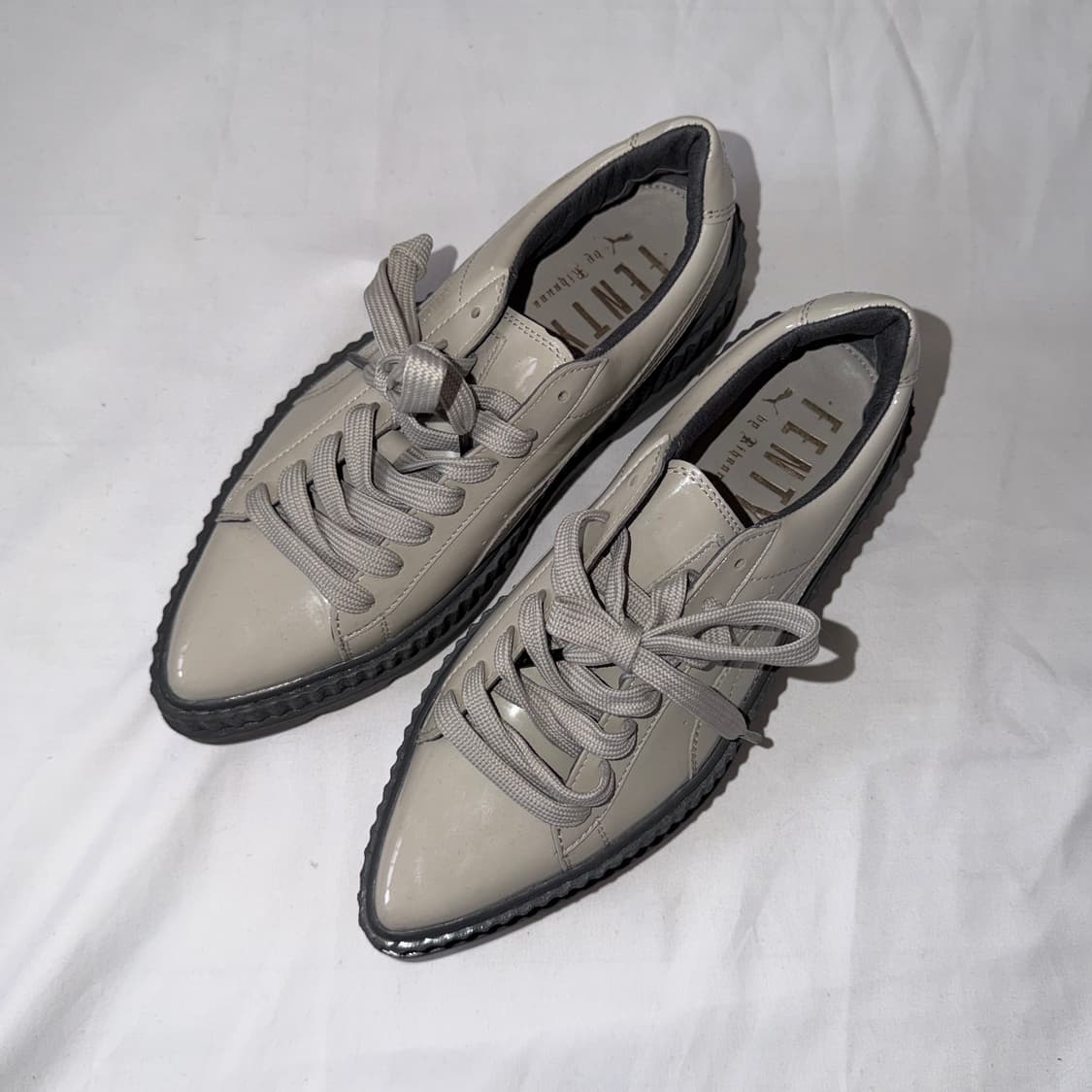 [FENTY x PUMA] 펜티 푸마 바이 리한나 포인티드 토 클리퍼 상품이미지1