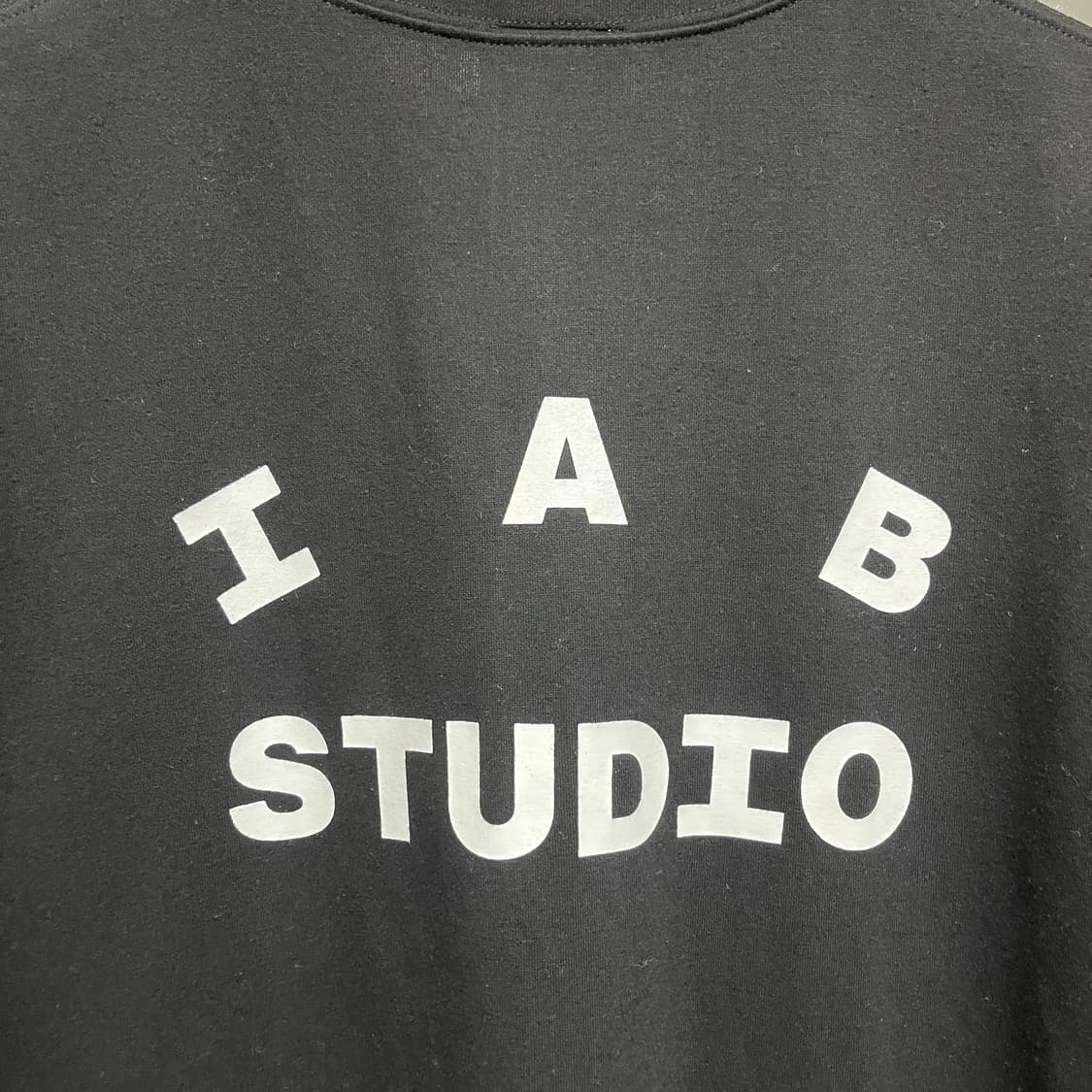 IAB STUDIO  10주년 기념 에디션  블랙 상품이미지8