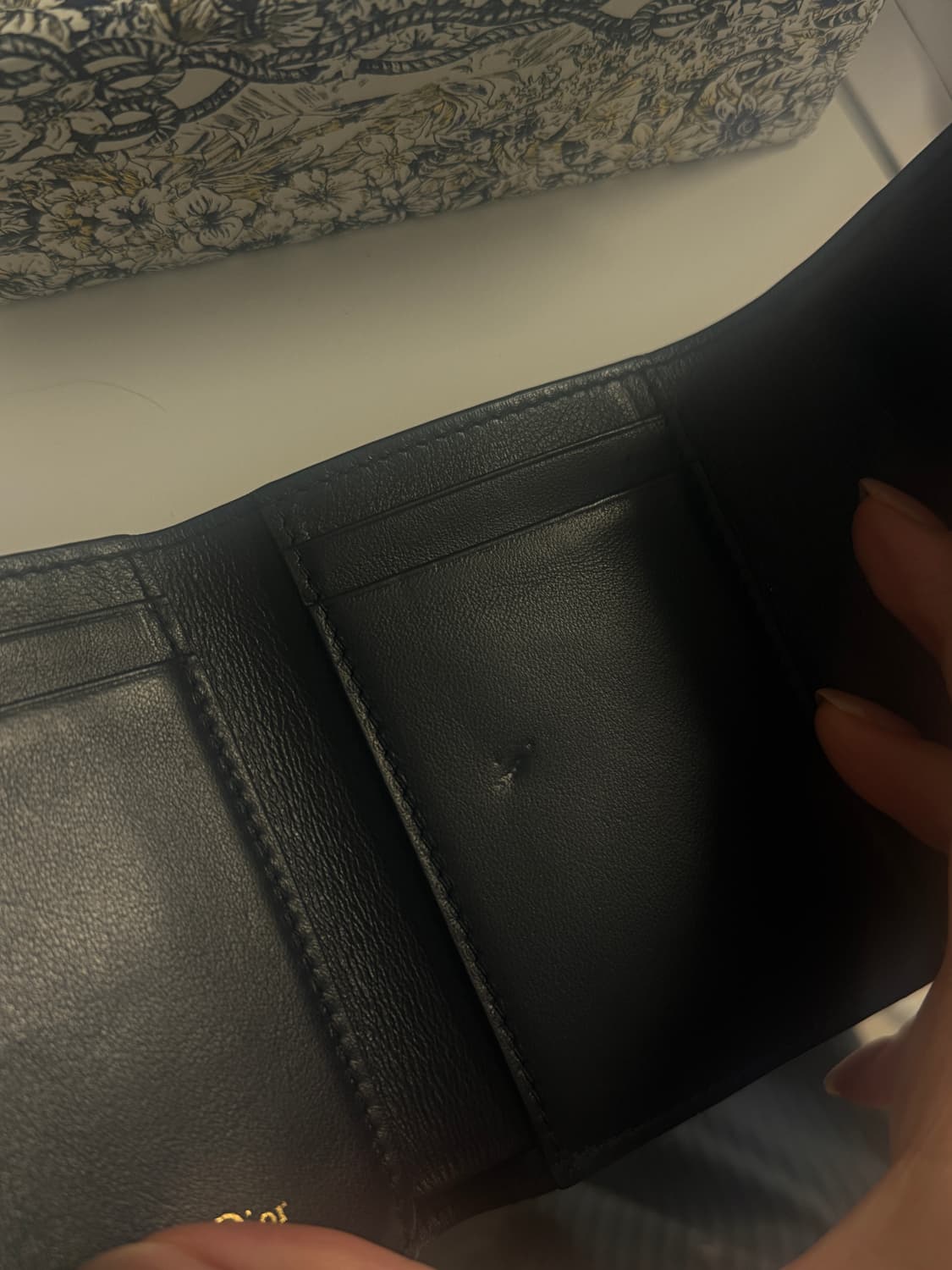 공홈구매 풀박 디올 30 몽테인 반지갑 상품이미지5