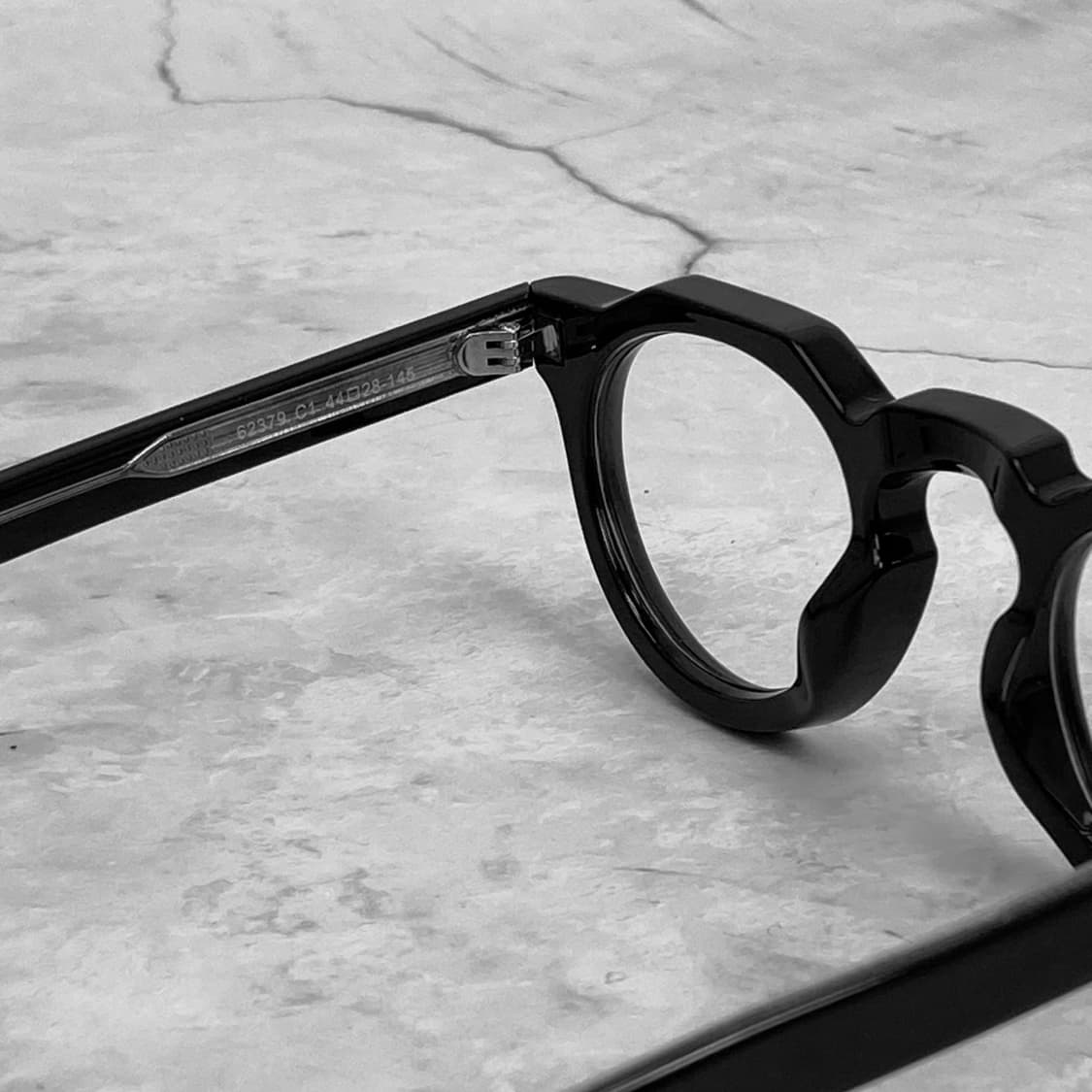 (Unisex) 클래식 뿔테 아이웨어 상품이미지9
