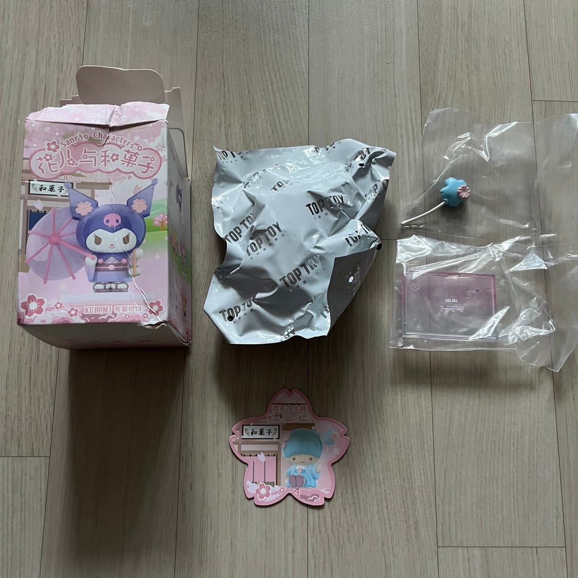 (미개봉)탑토이 산리오 벚꽃 화과자 사쿠라 피규어 리틀트윈스타 키키 가챠 상품이미지2