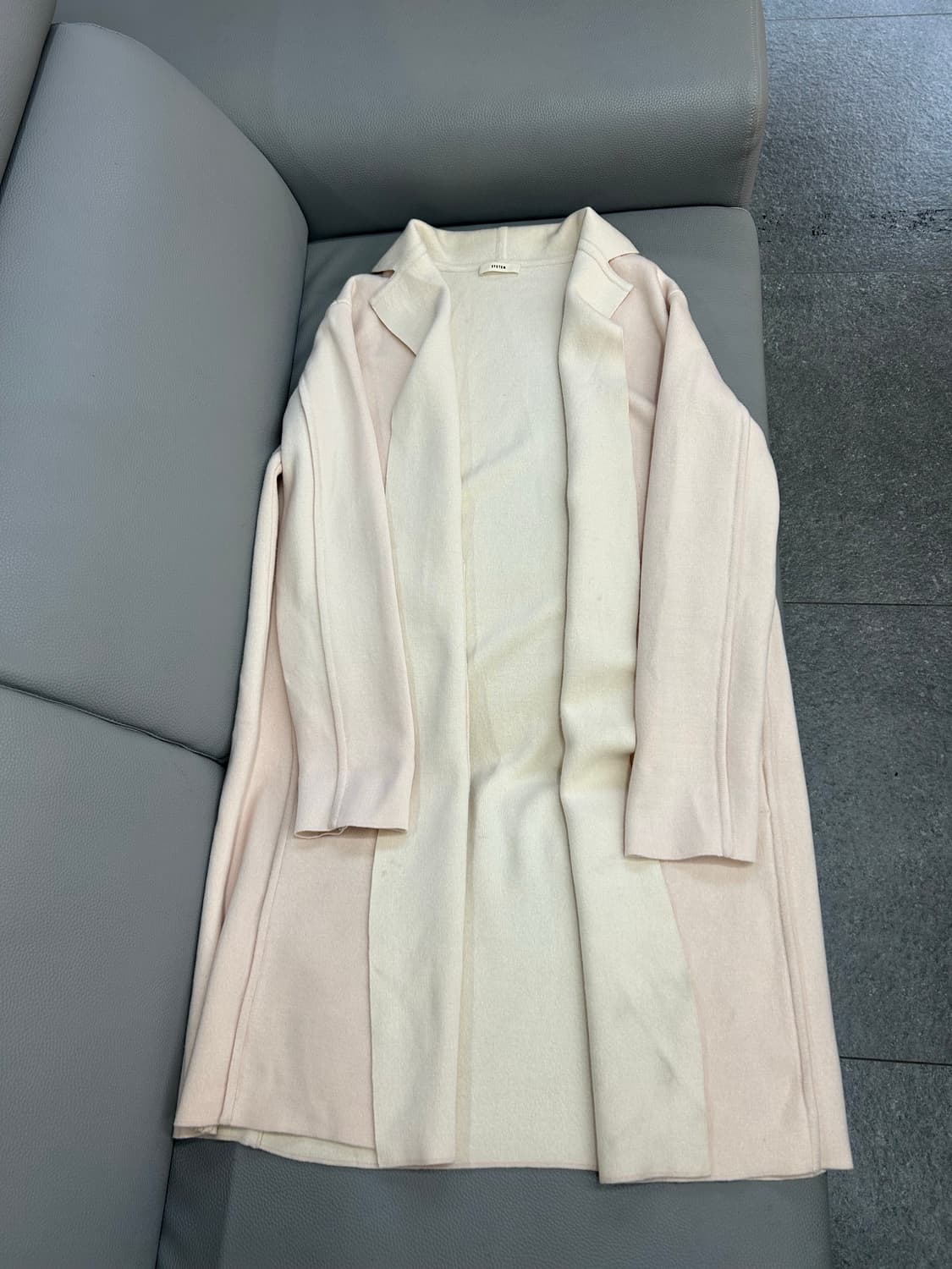 시스템 한섬 라이트 핑크 울 논버튼 롱가디건(호칭90/Free) 상품이미지4