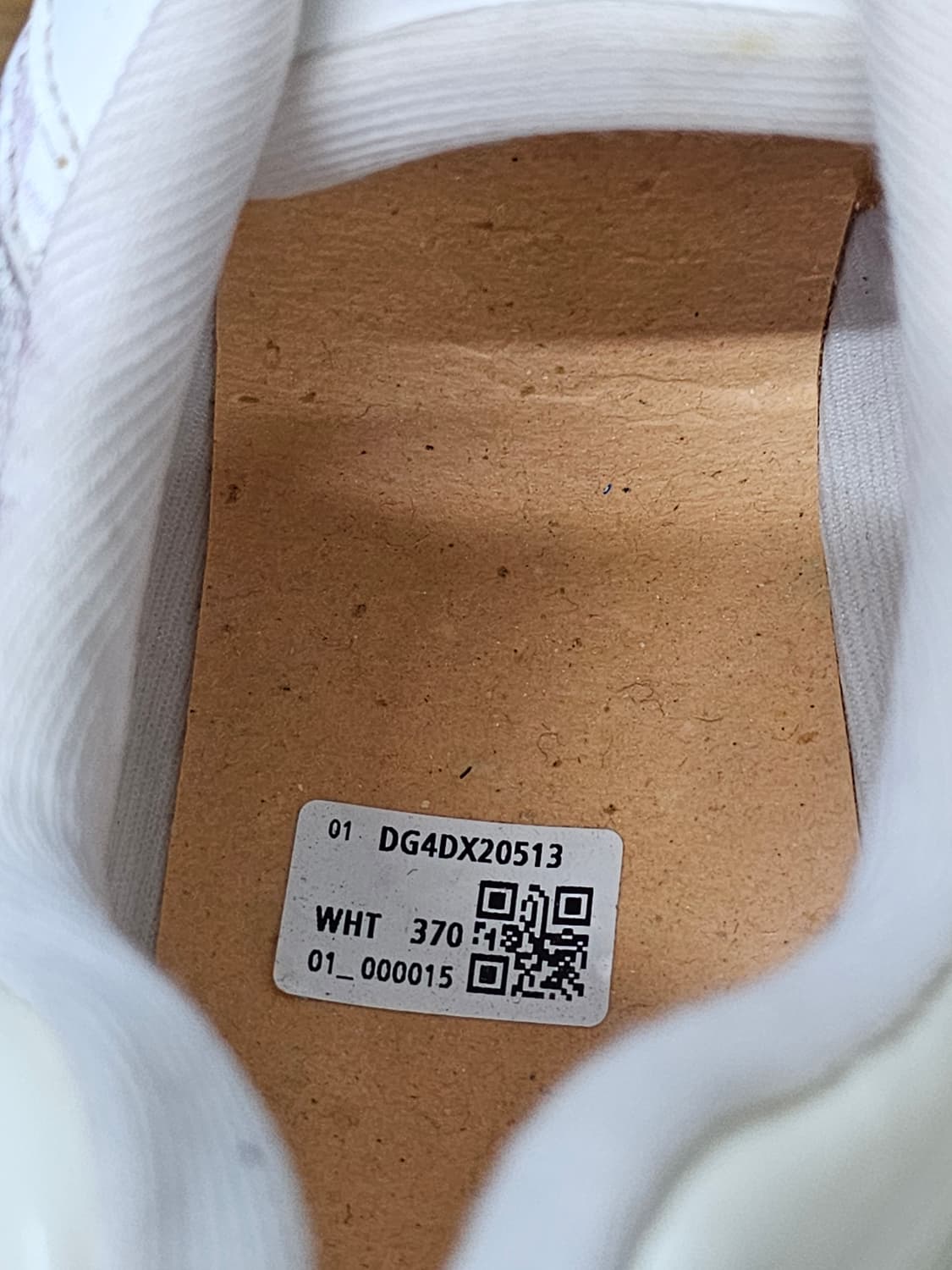 슈콤마보니 베이직 윙스 스니커즈 상품이미지7