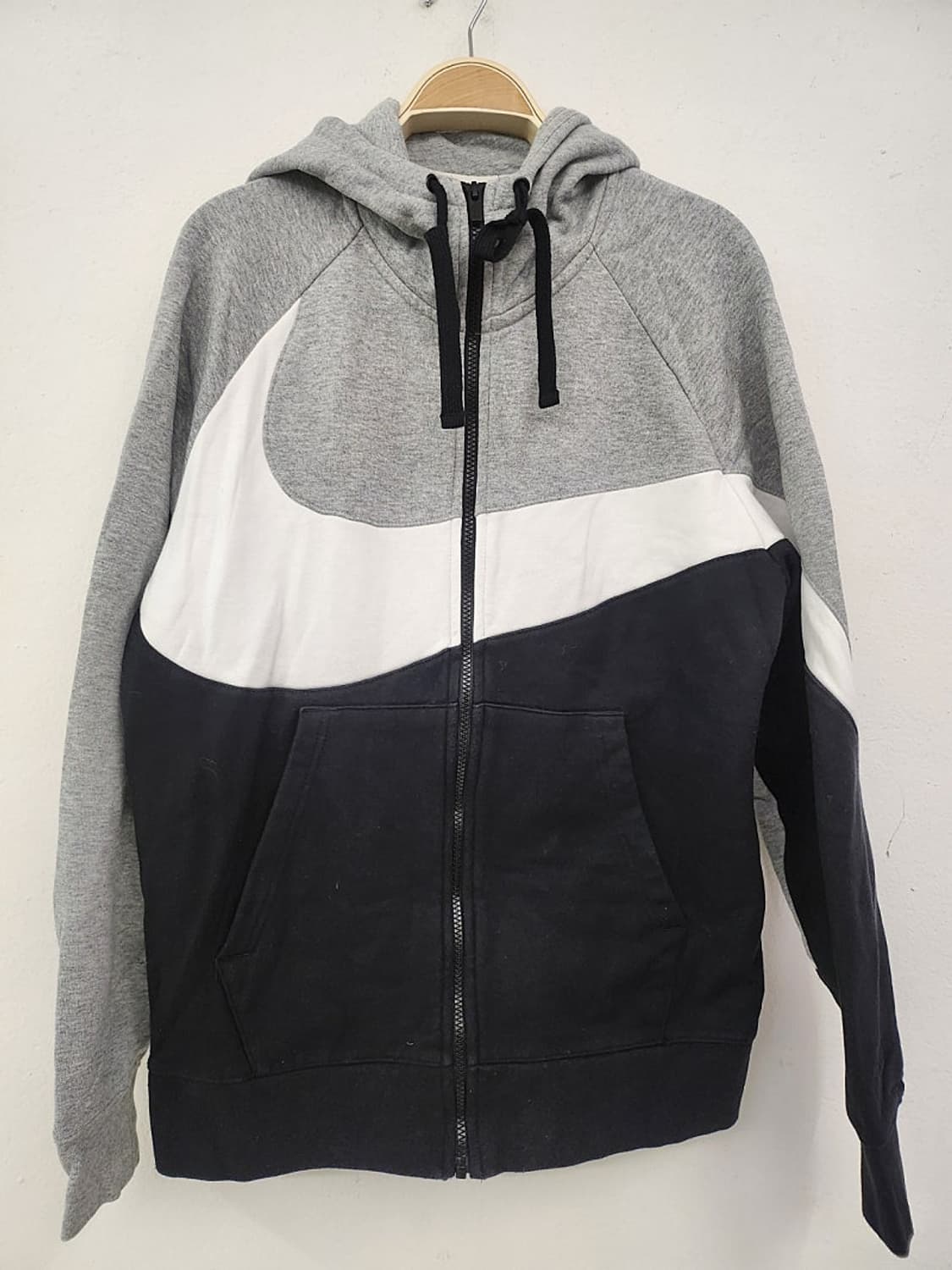 나이키 후드티 상품이미지1