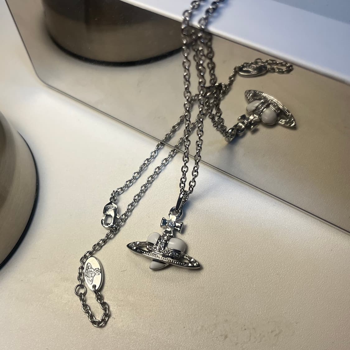 비비안웨스트우드 디아망떼 화이트 목걸이 상품이미지3