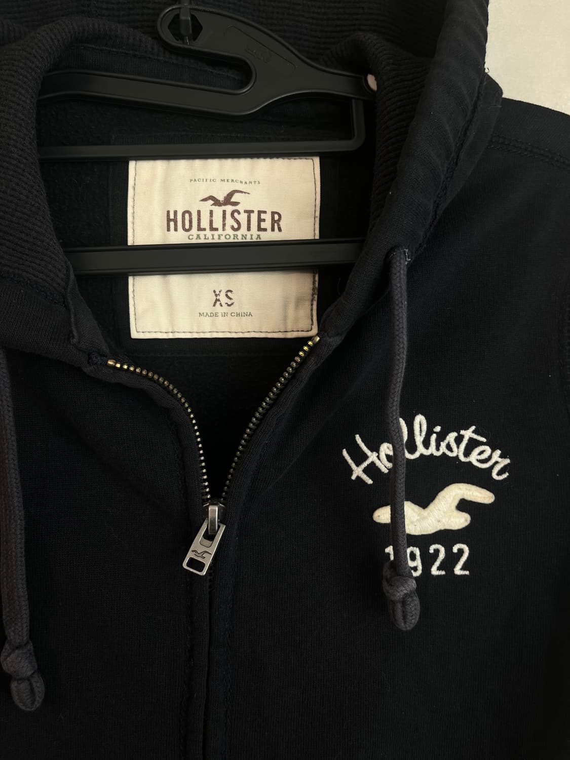 홀리스터 딱붙핏 후드집업 네이비 [XS] 상품이미지4