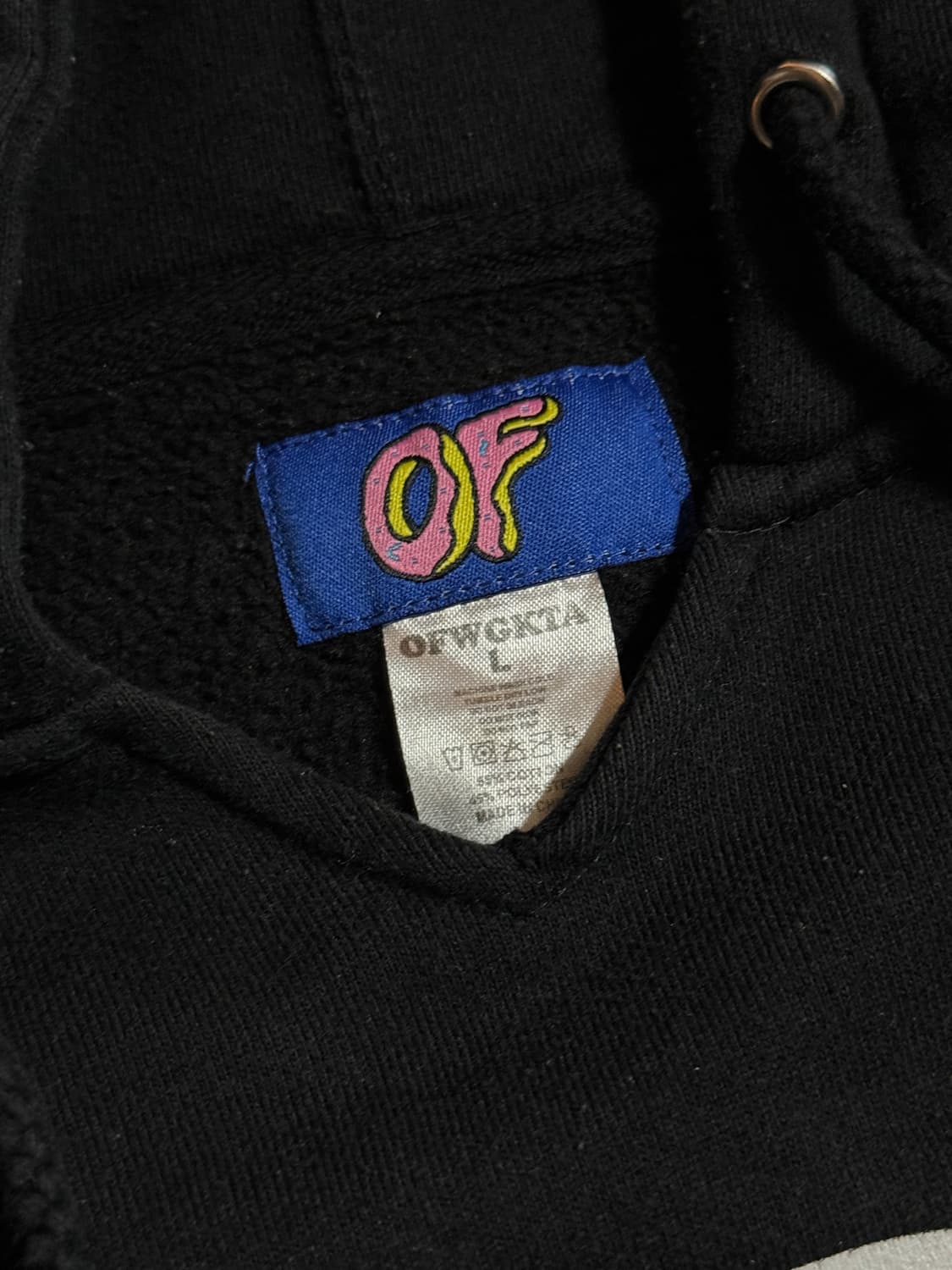 오드퓨처 후드티 상품이미지2