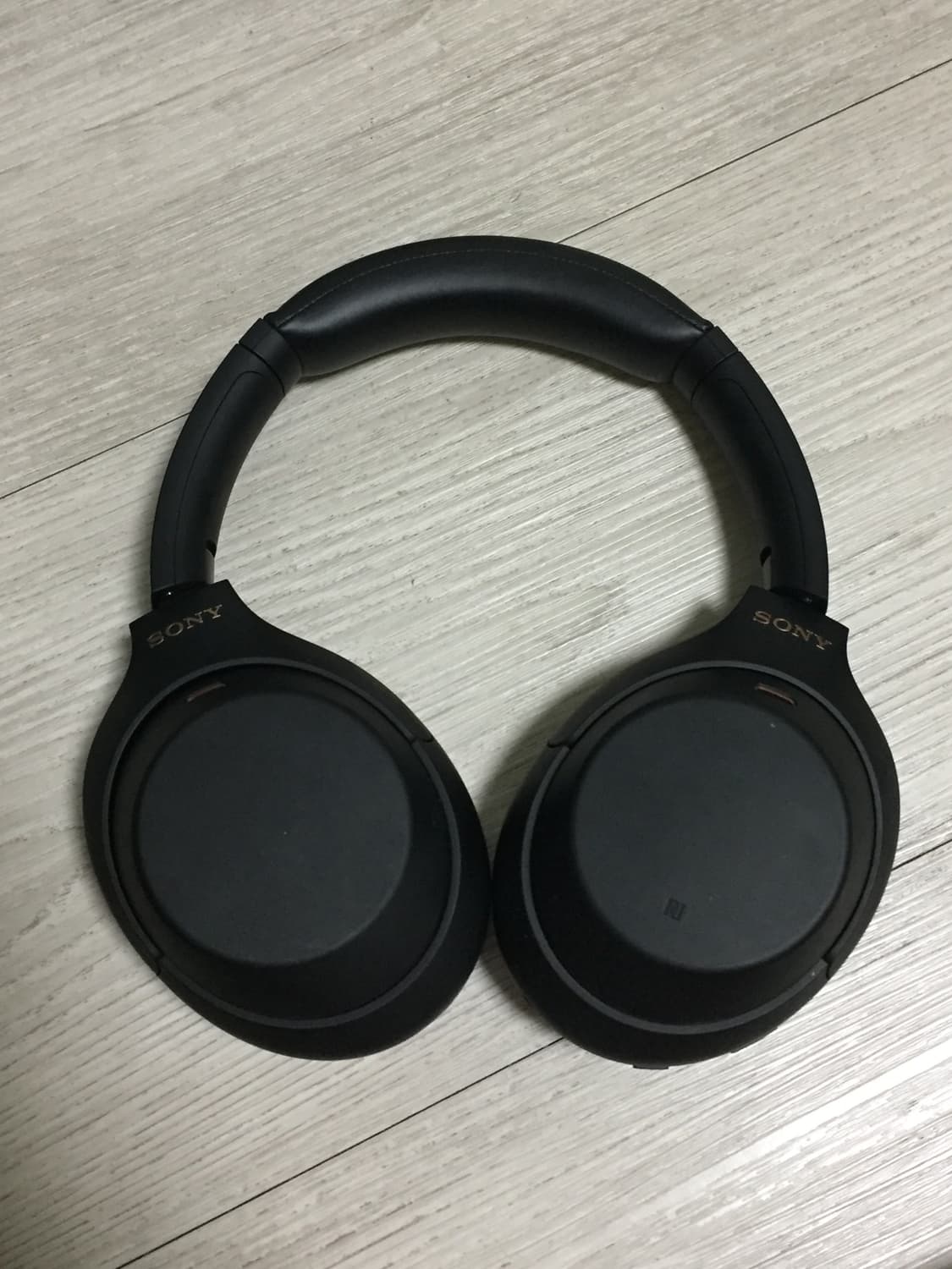 소니 무선 헤드셋 WH-1000XM4 팔아요 상품이미지2