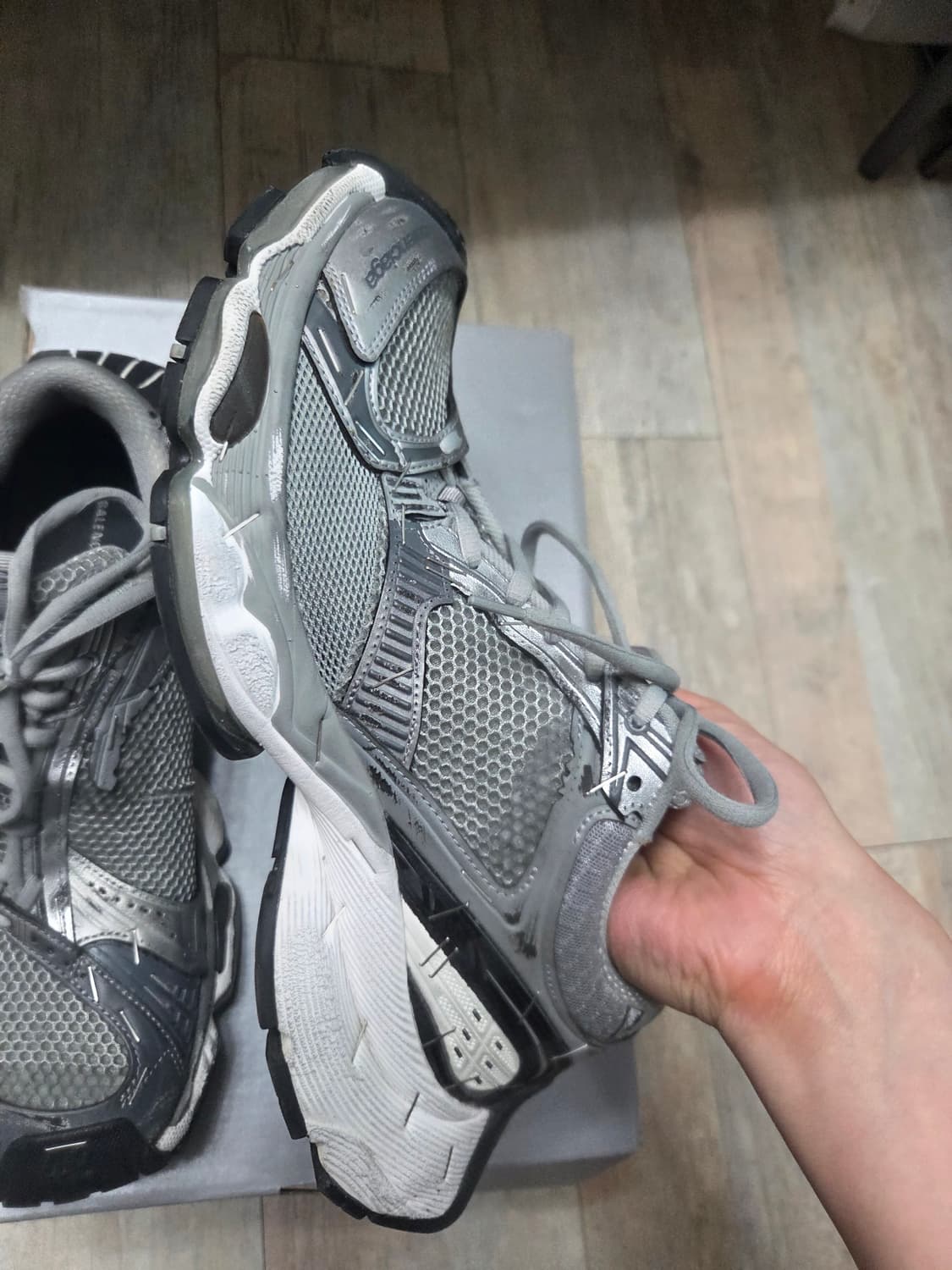 [42] 발렌시아가 스테이플러 그레이 상품이미지2