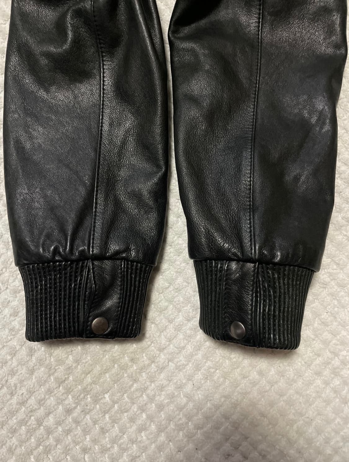 웨스턴 무드 이테리 램스킨 양가죽 절개 레더 자켓 상품이미지6