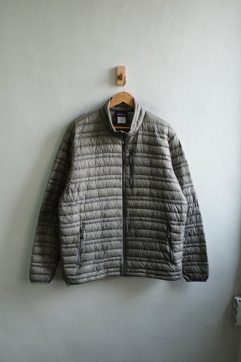 파타고니아 울트라라이트 다운 자켓 상품이미지2