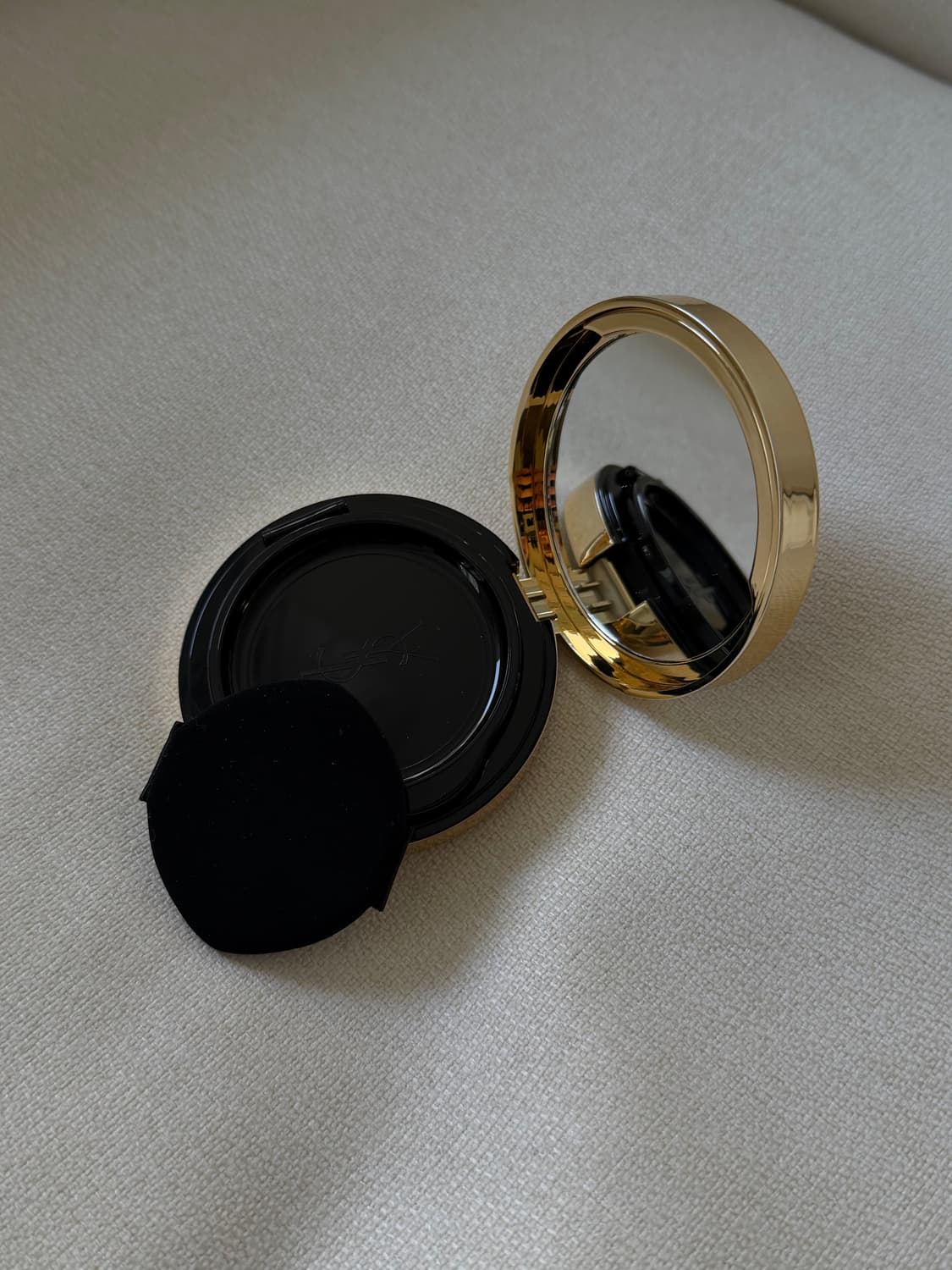 (새상품) 입생로랑 뚜쉬 에끌라 글로우 팩트 쿠션 21호 상품이미지4