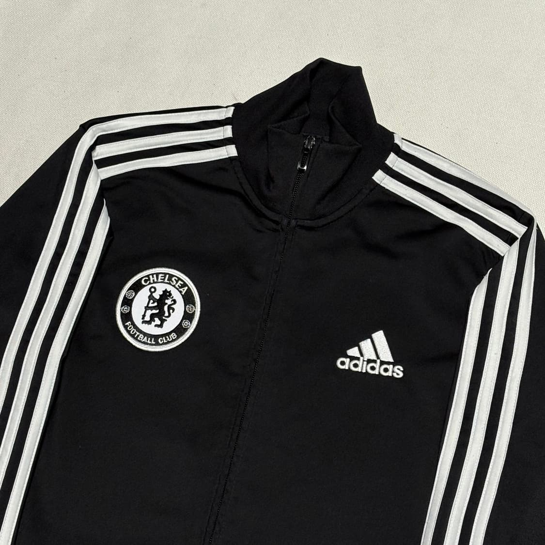 S 아디다스 첼시 블랙 트랙탑 상품이미지1