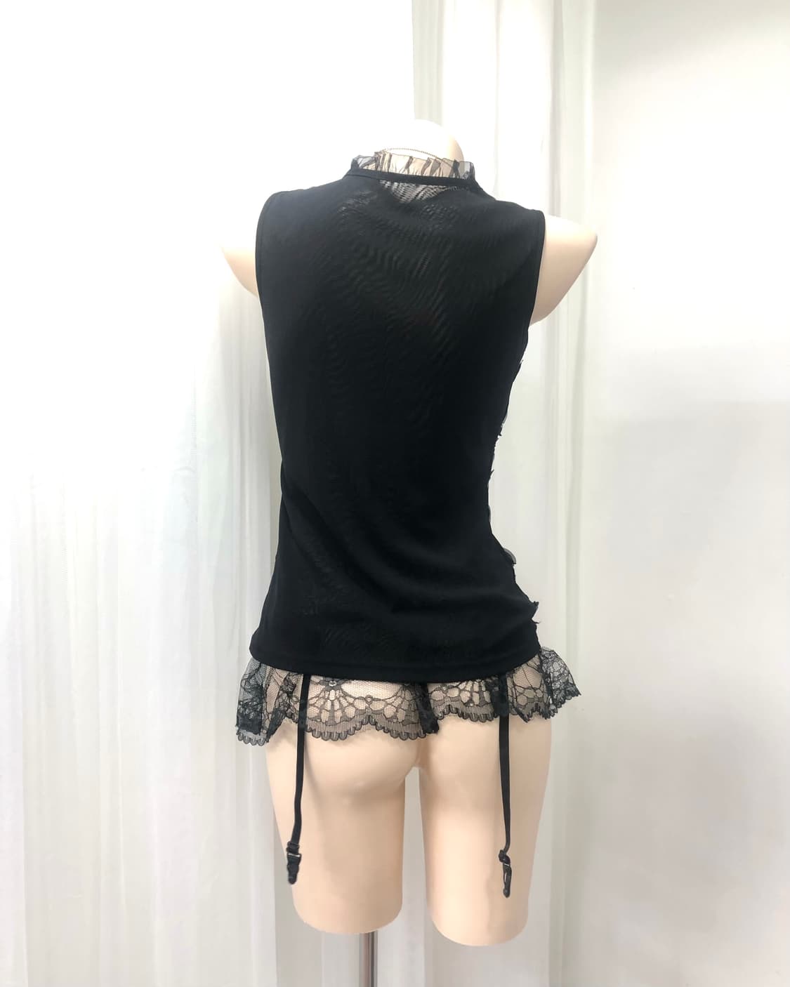 coin patch neck lace sleeveless 상품이미지3
