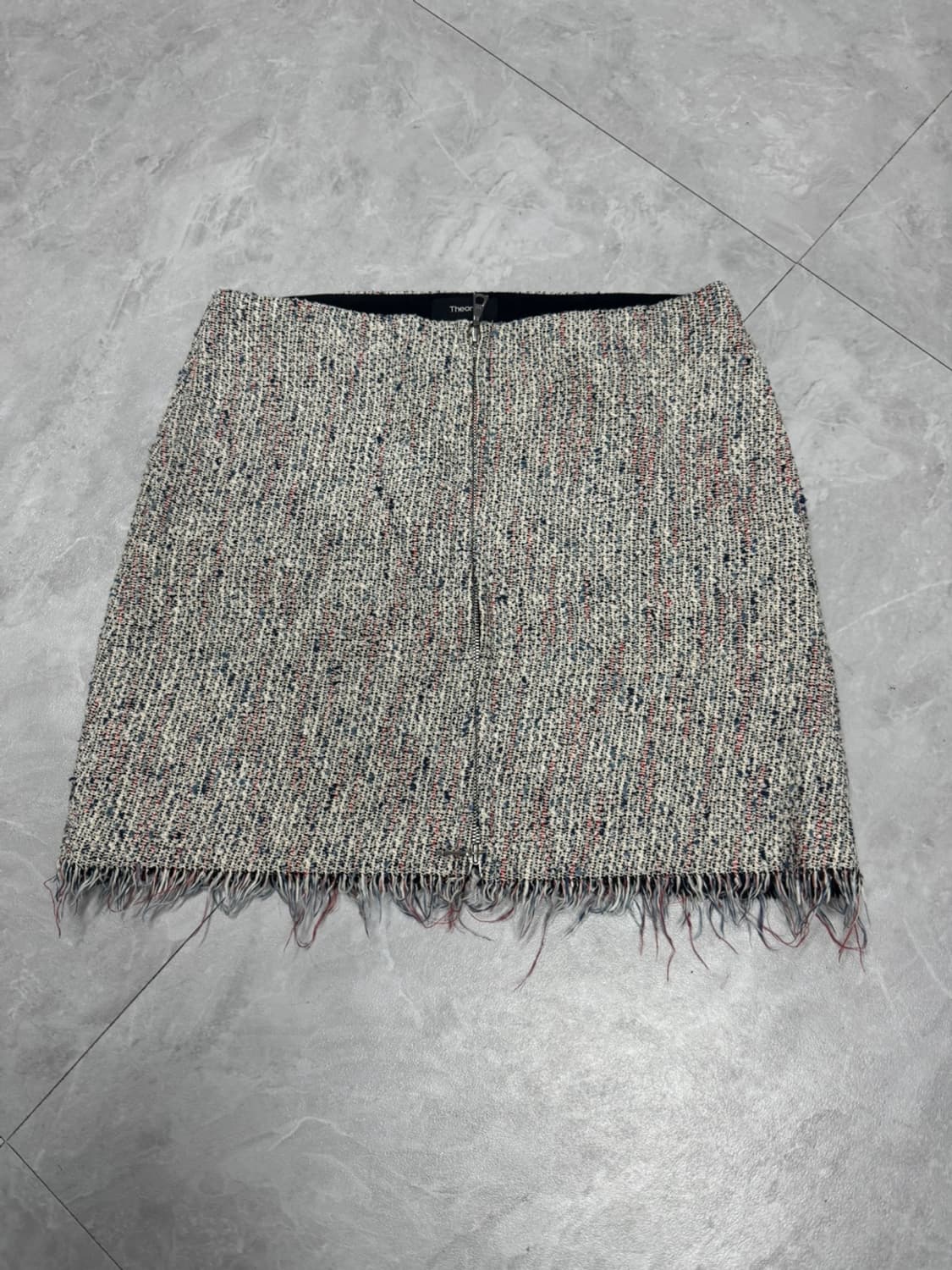 띠어리 상품이미지2